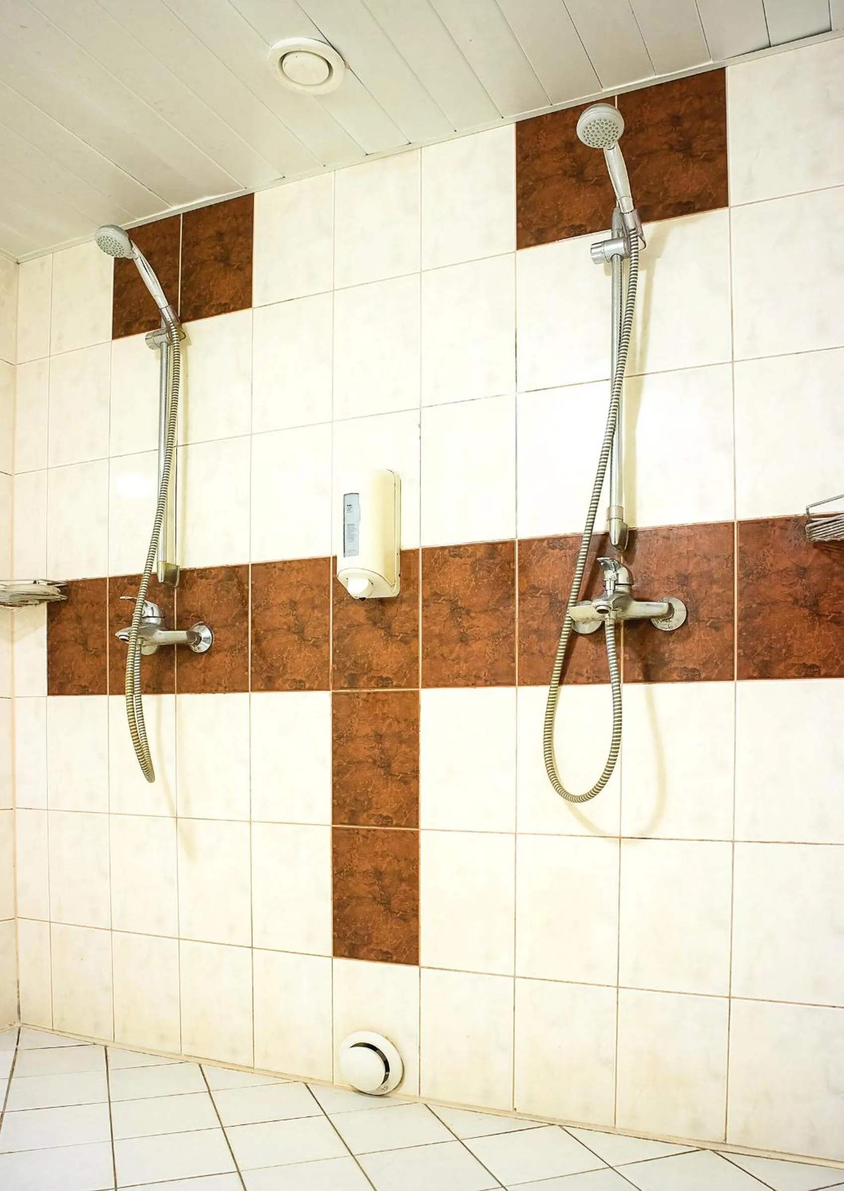 Shower in Valaste Puhkeküla