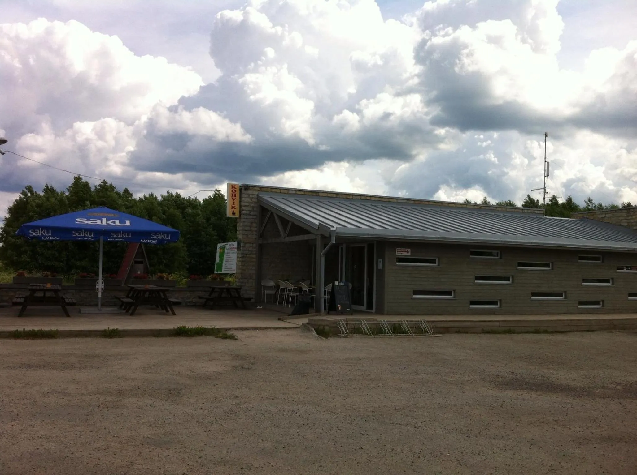 Restaurant/places to eat in Valaste Puhkeküla