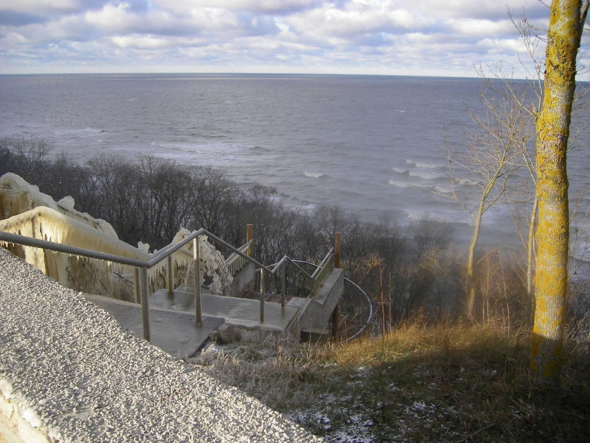 Nearby landmark in Valaste Puhkeküla