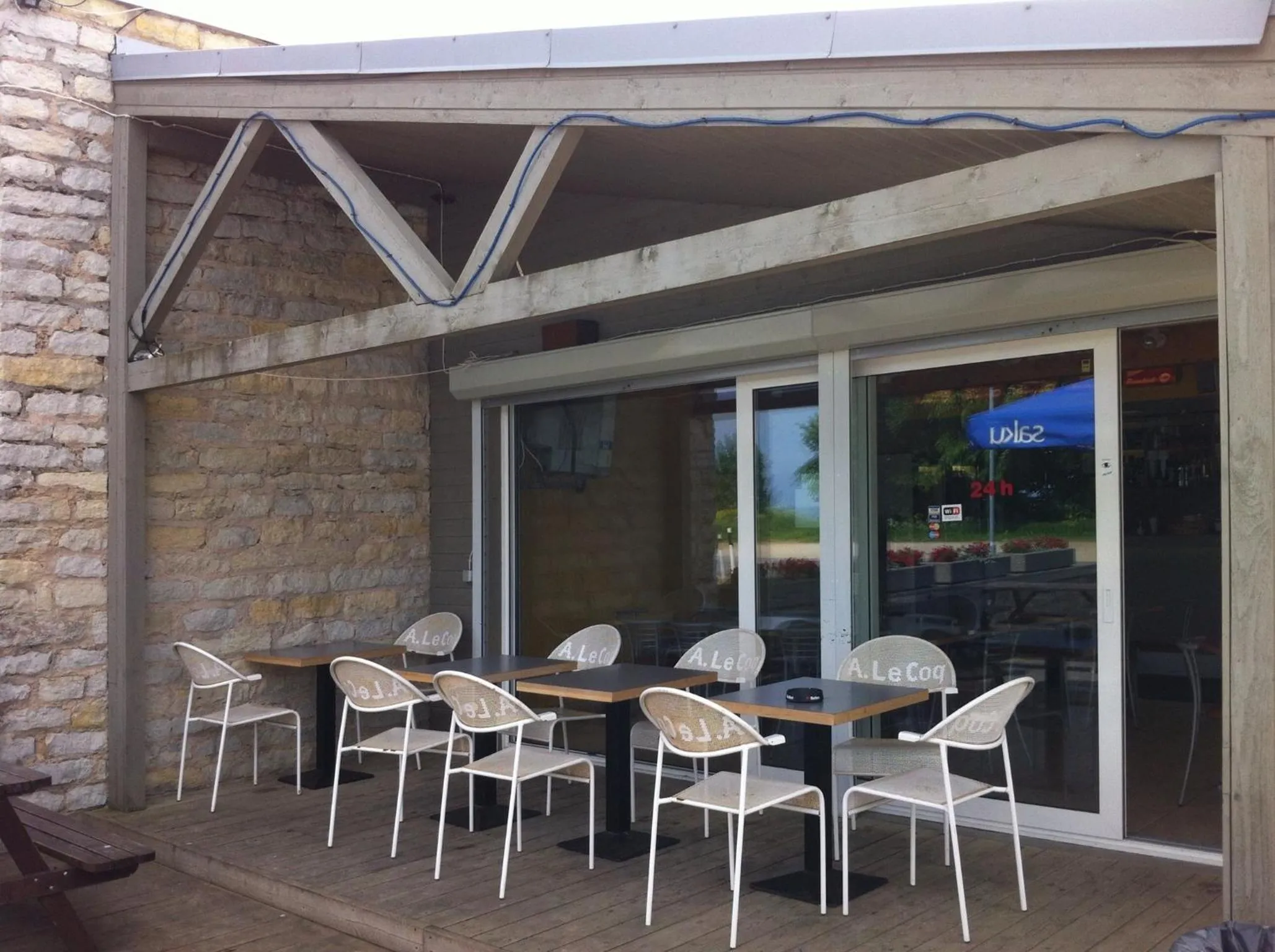 Restaurant/places to eat in Valaste Puhkeküla