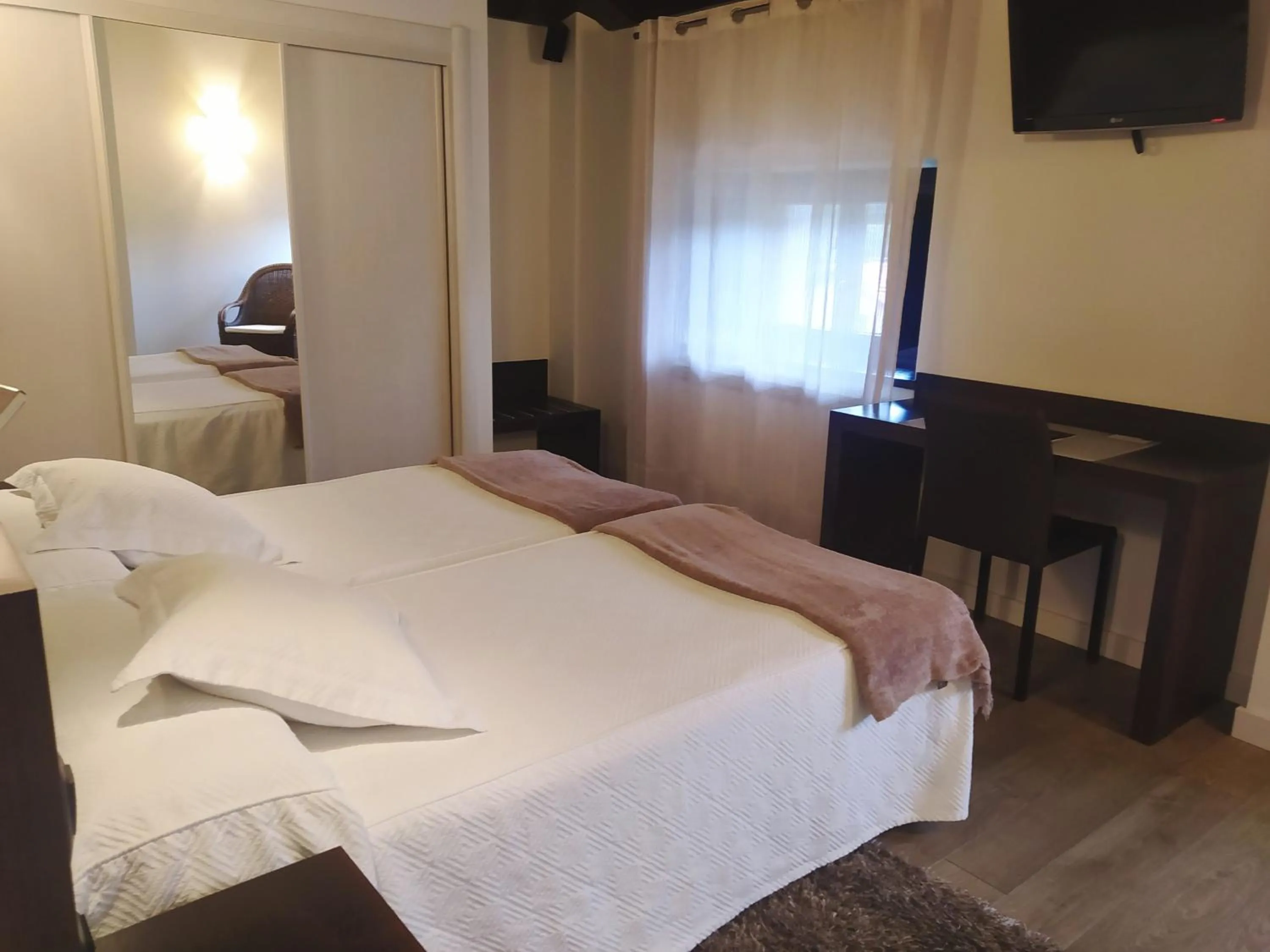 Bed in Hotel Villa Marrón