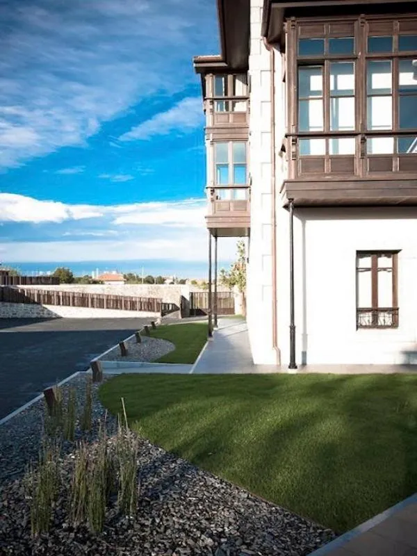 Day in Hotel Villa Marrón