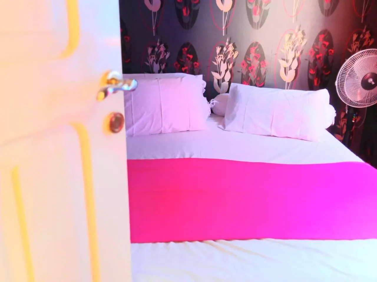 Bed in Villa Miky Kota Bunga Puncak Cianjur Bogor