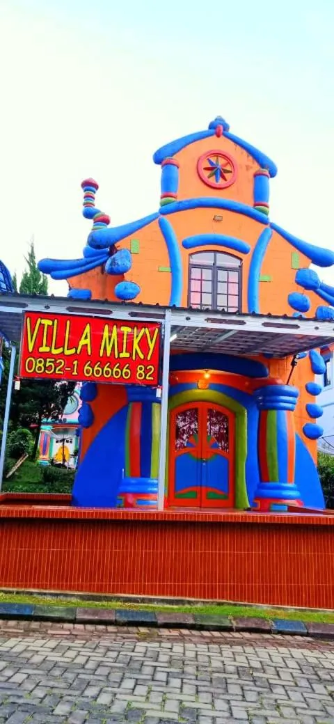 Villa Miky Kota Bunga Puncak Cianjur Bogor