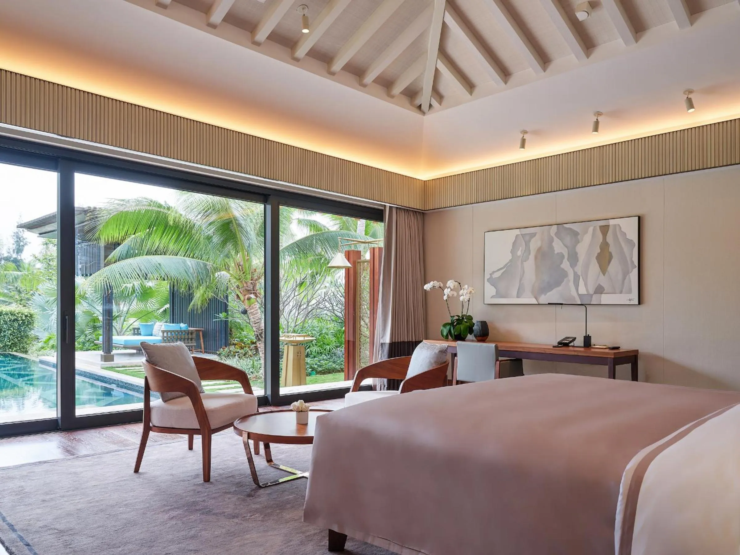 Bed in Capella Tufu Bay, Hainan