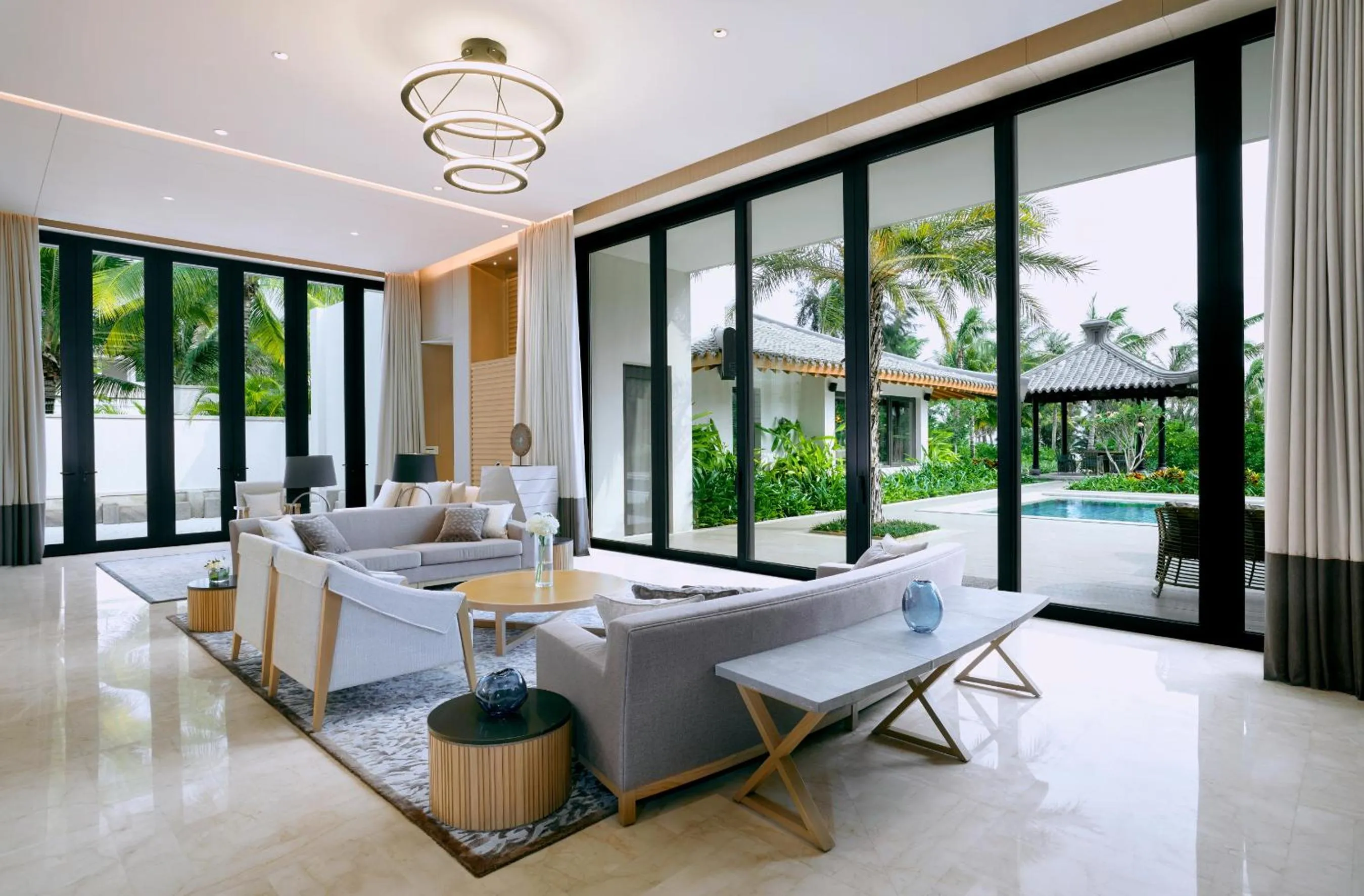 Living room in Capella Tufu Bay, Hainan