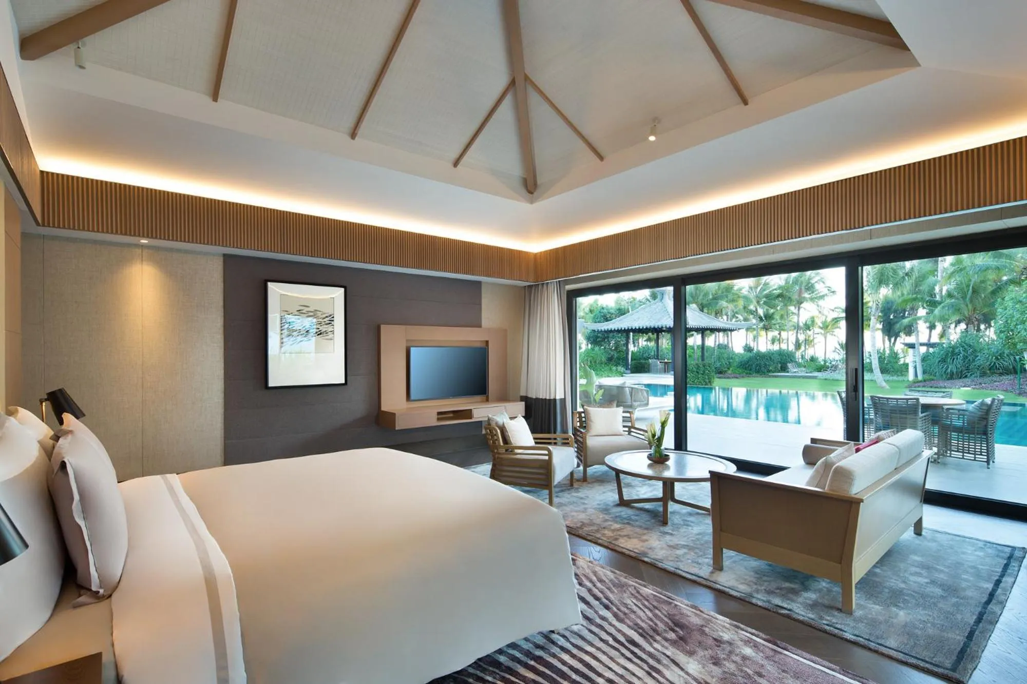 Bed in Capella Tufu Bay, Hainan