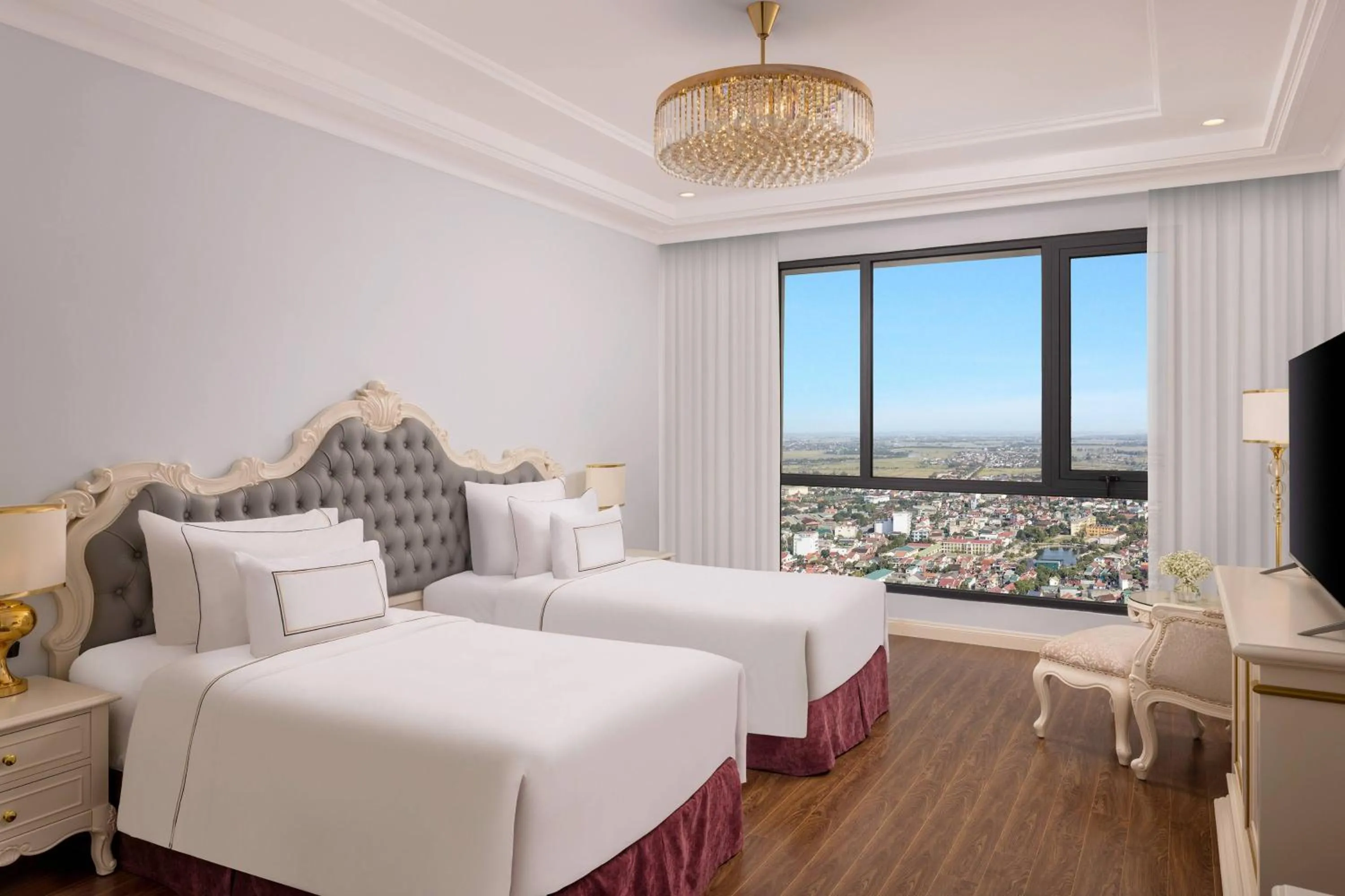 Bed in Meliá Vinpearl Phu Ly