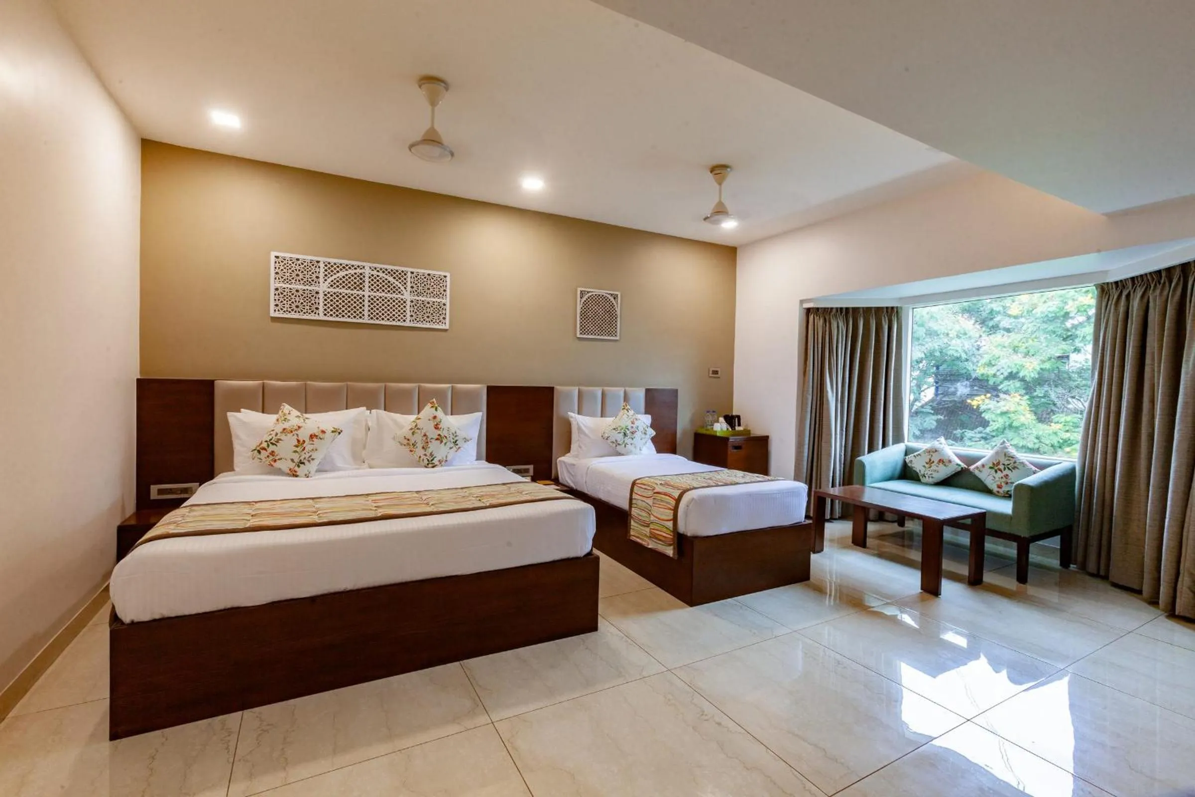 Bed in Mango Suites Viera