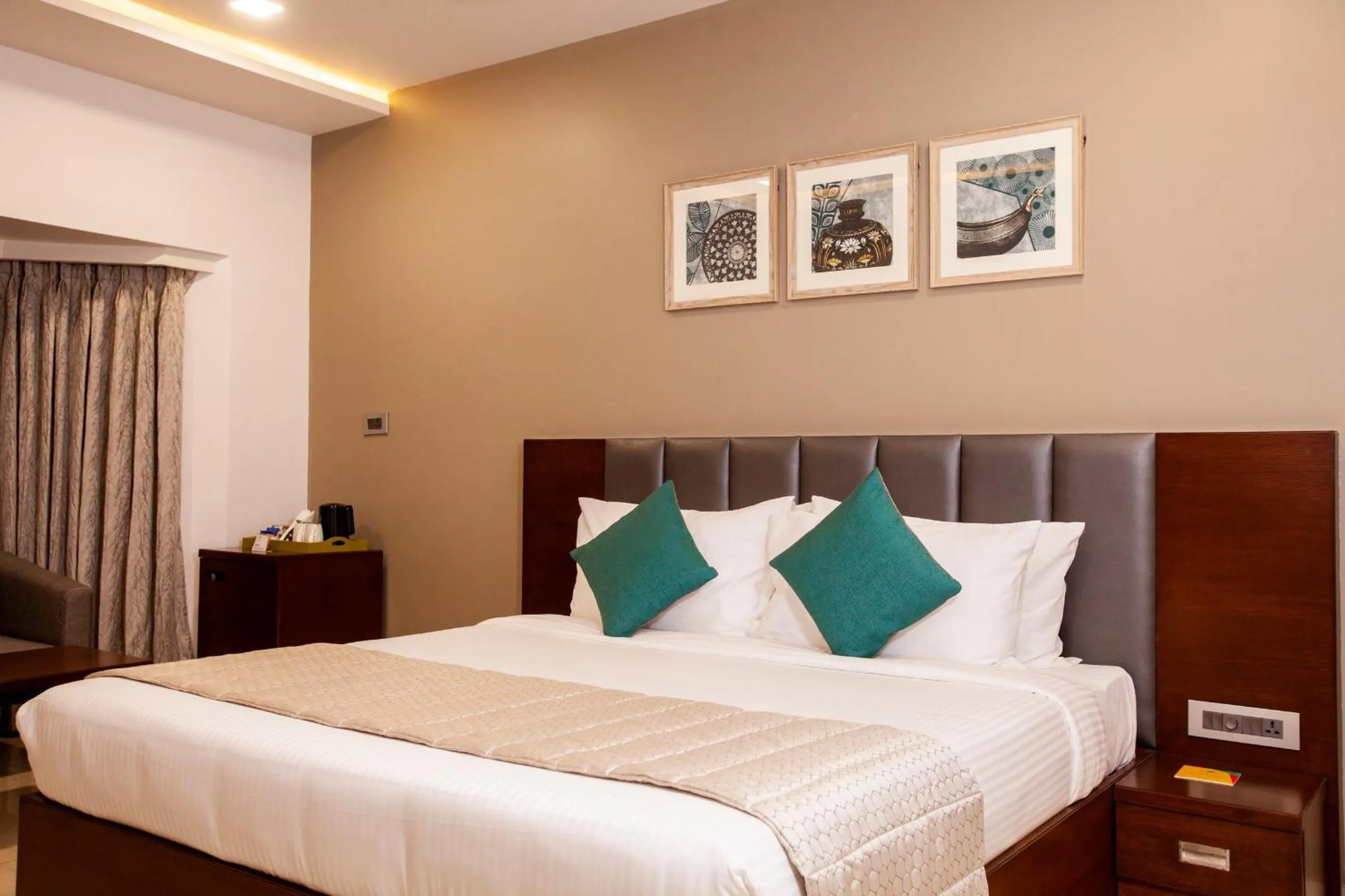 Bed in Mango Suites Viera