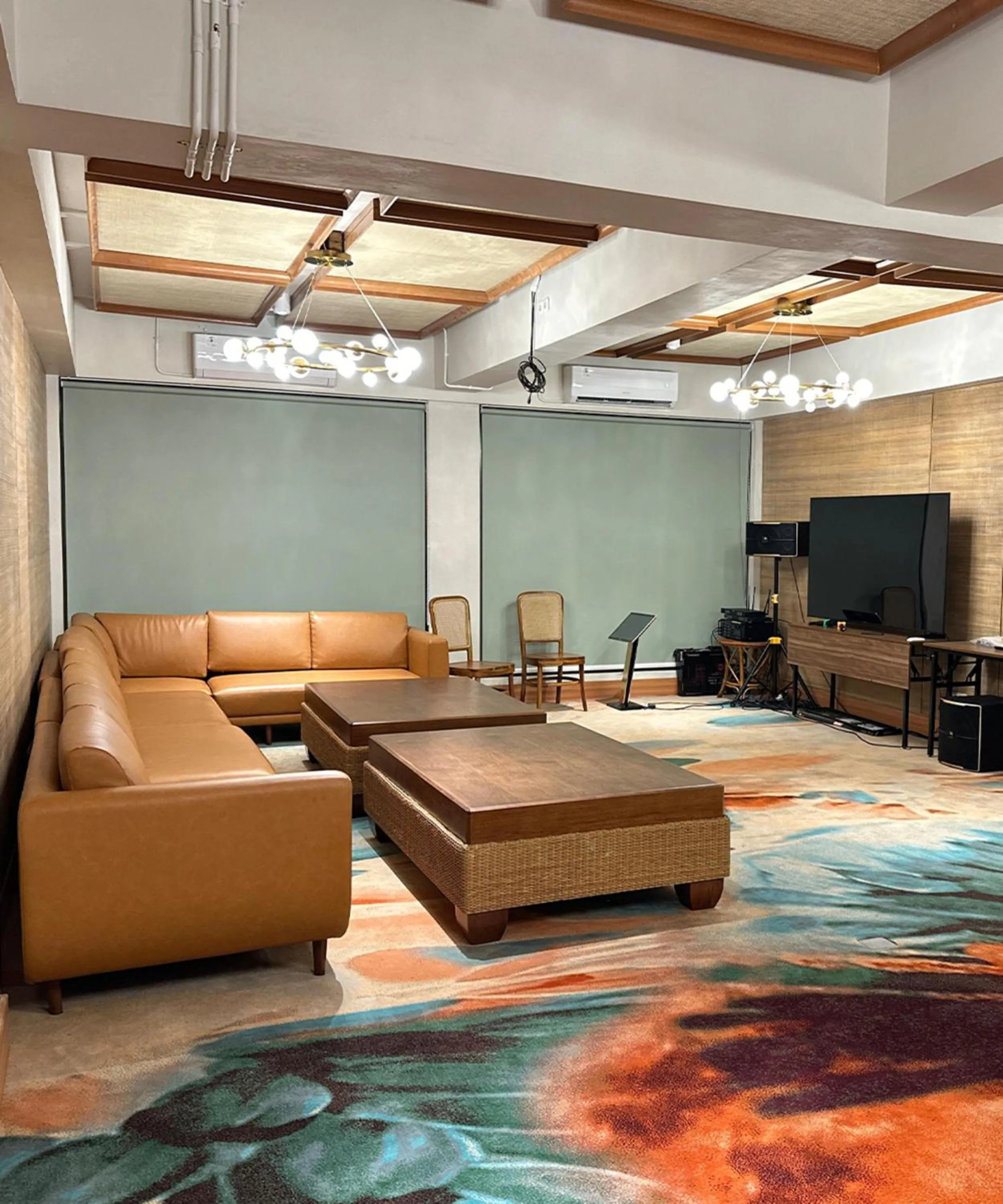 Karaoke in Mutiara Carita Cottages