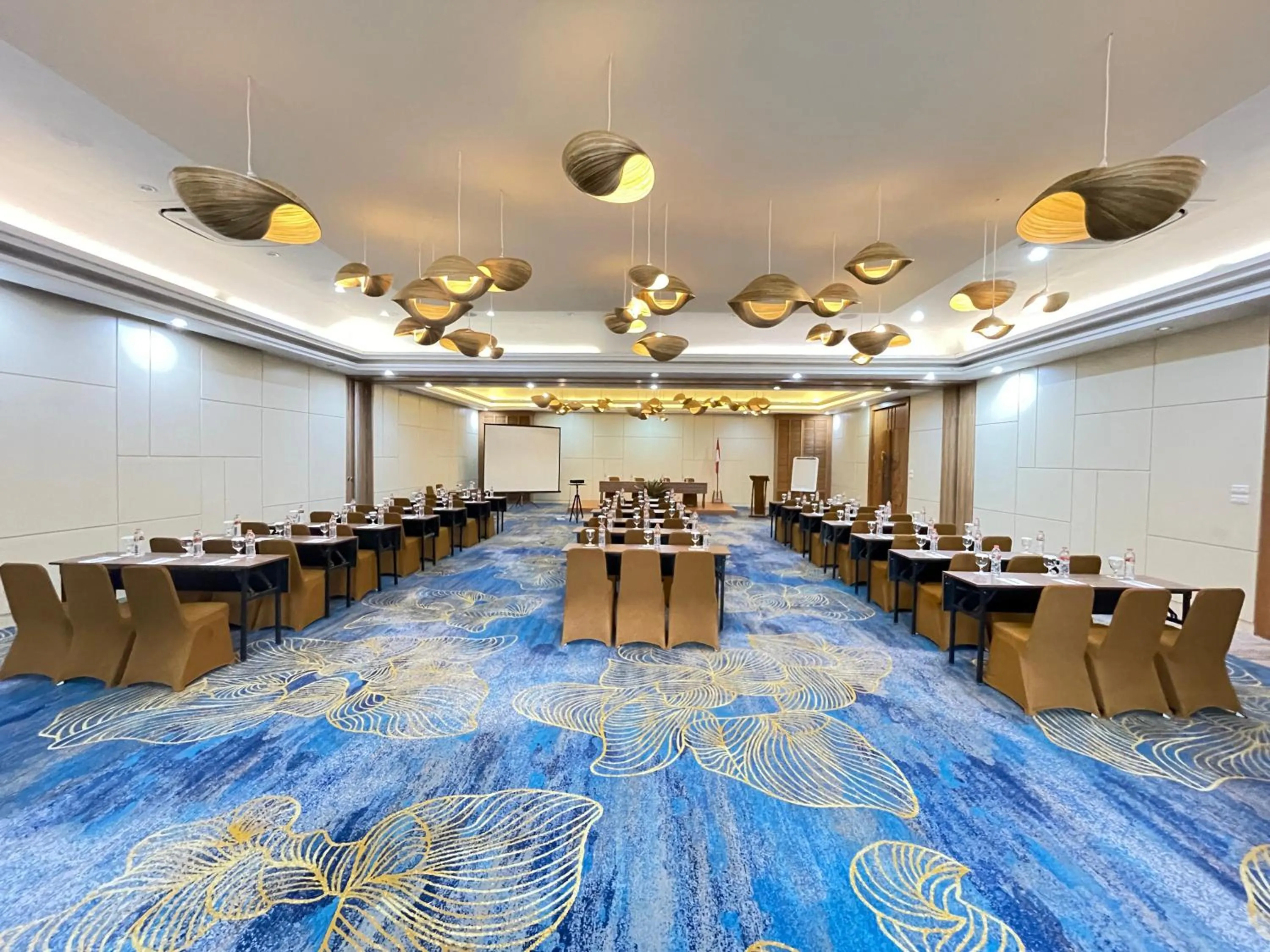 Meeting/conference room in Mutiara Carita Cottages