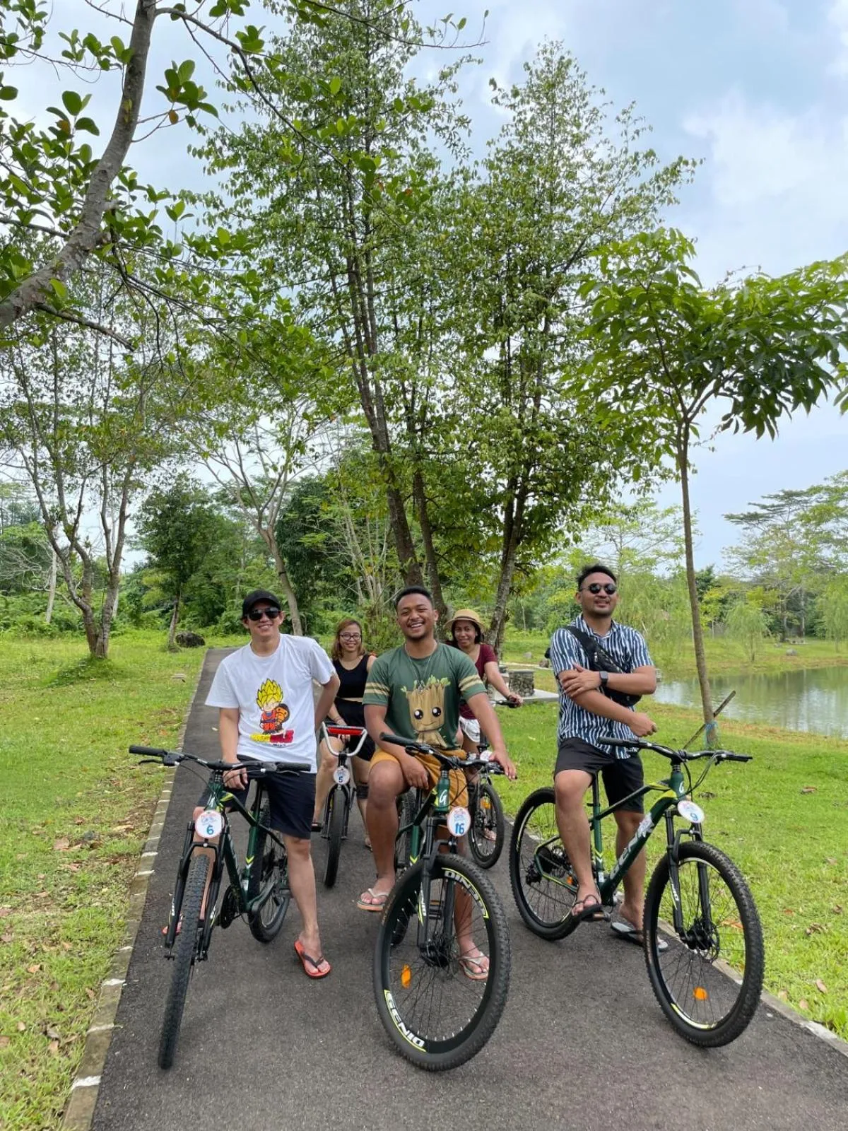 People in Mutiara Carita Cottages