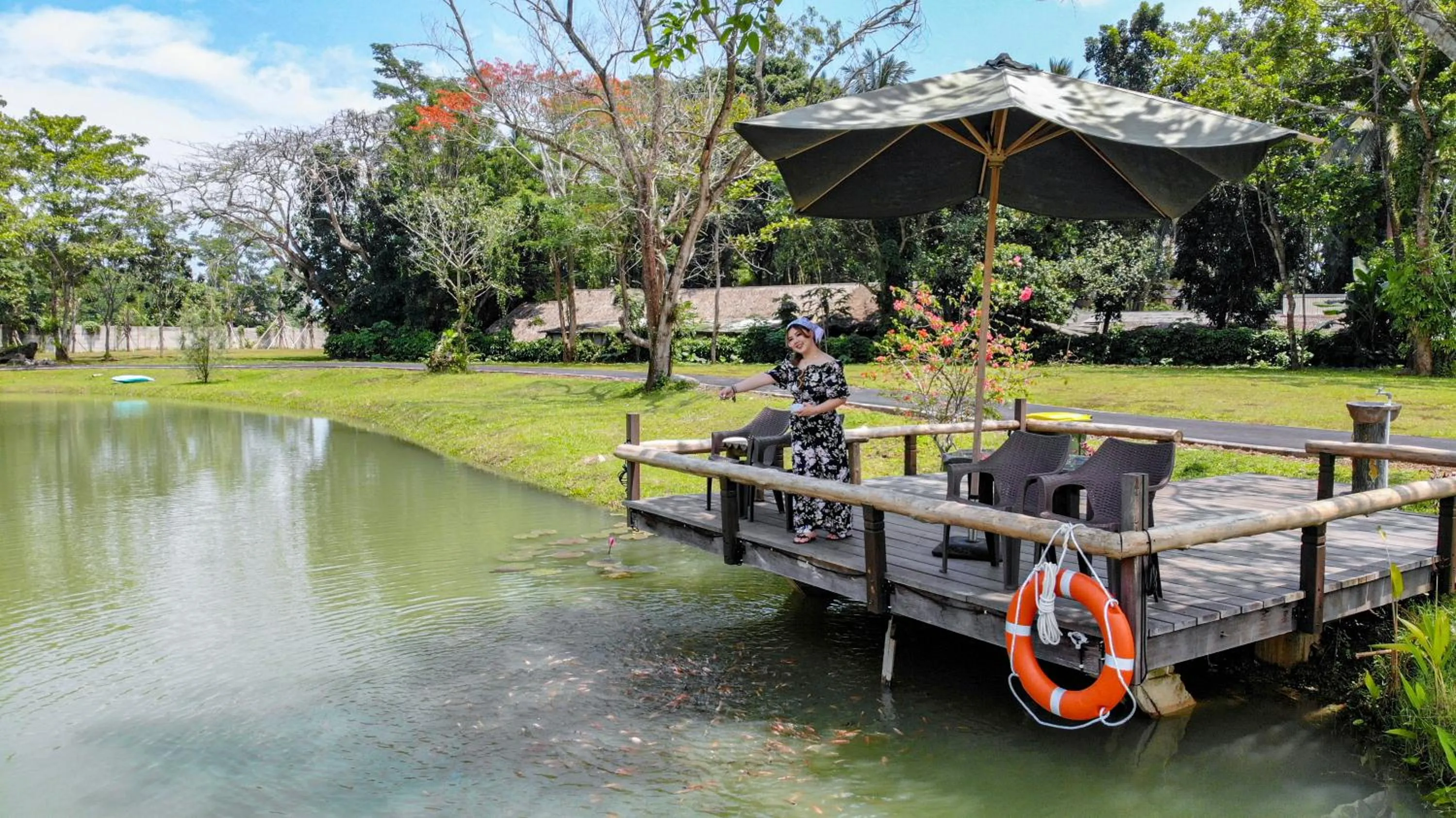 Lake view in Mutiara Carita Cottages