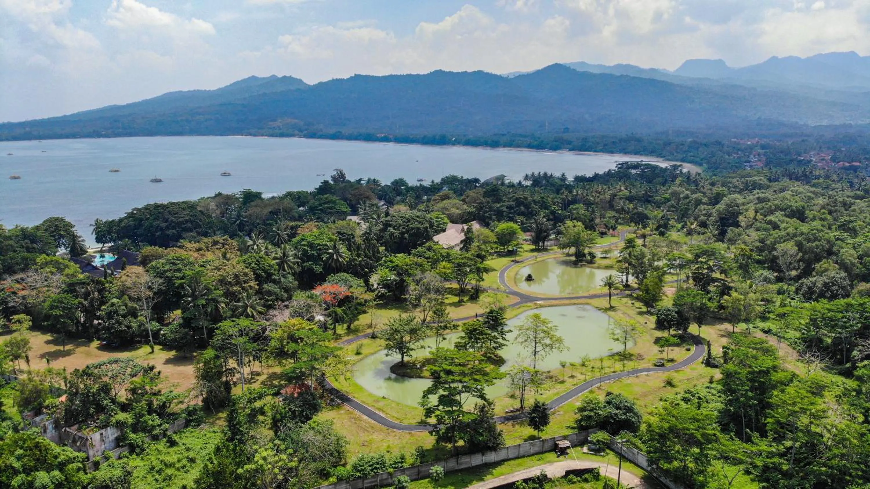 Bird's eye view in Mutiara Carita Cottages