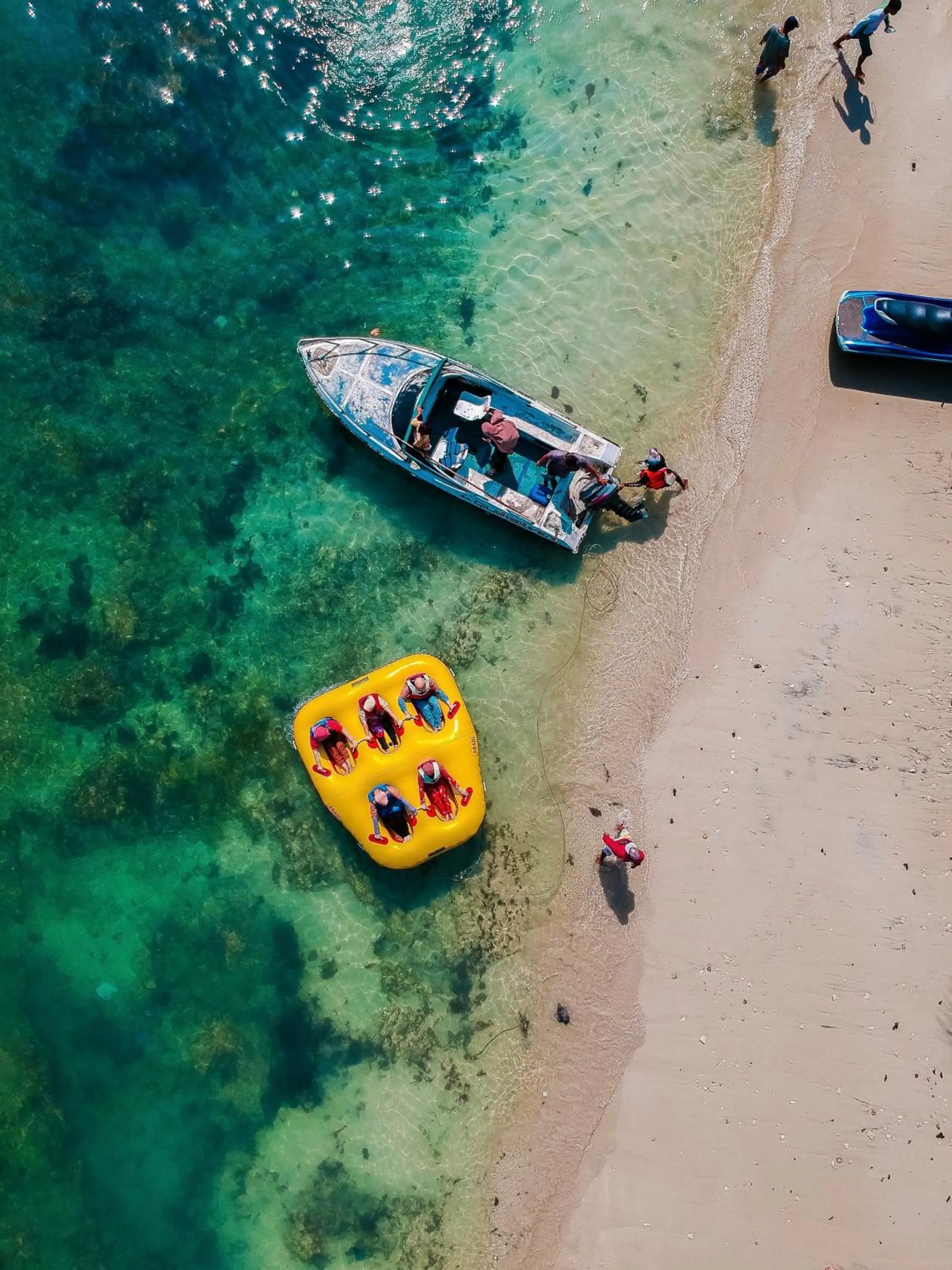 Beach in Mutiara Carita Cottages