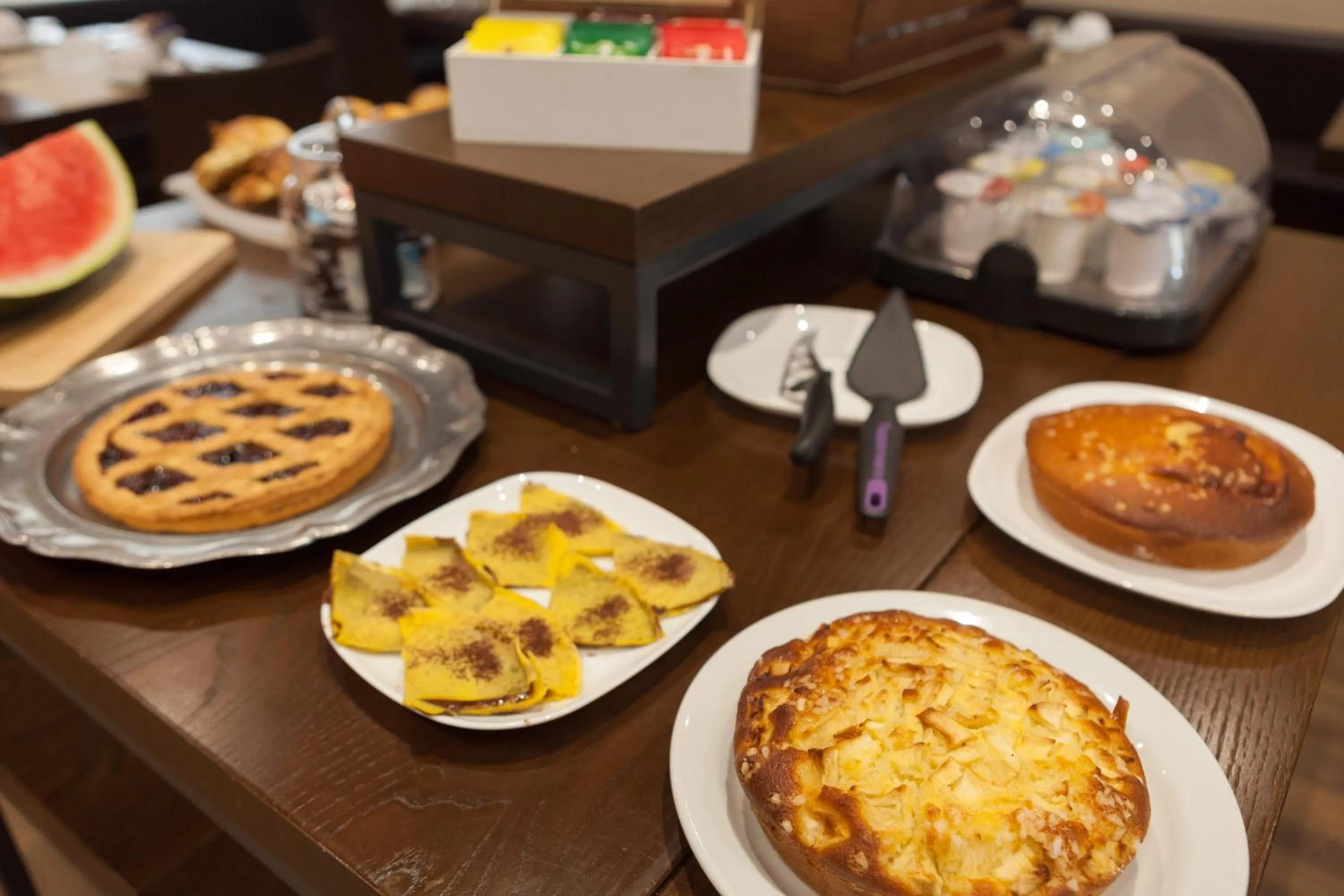 Buffet breakfast in Cuneo Hotel