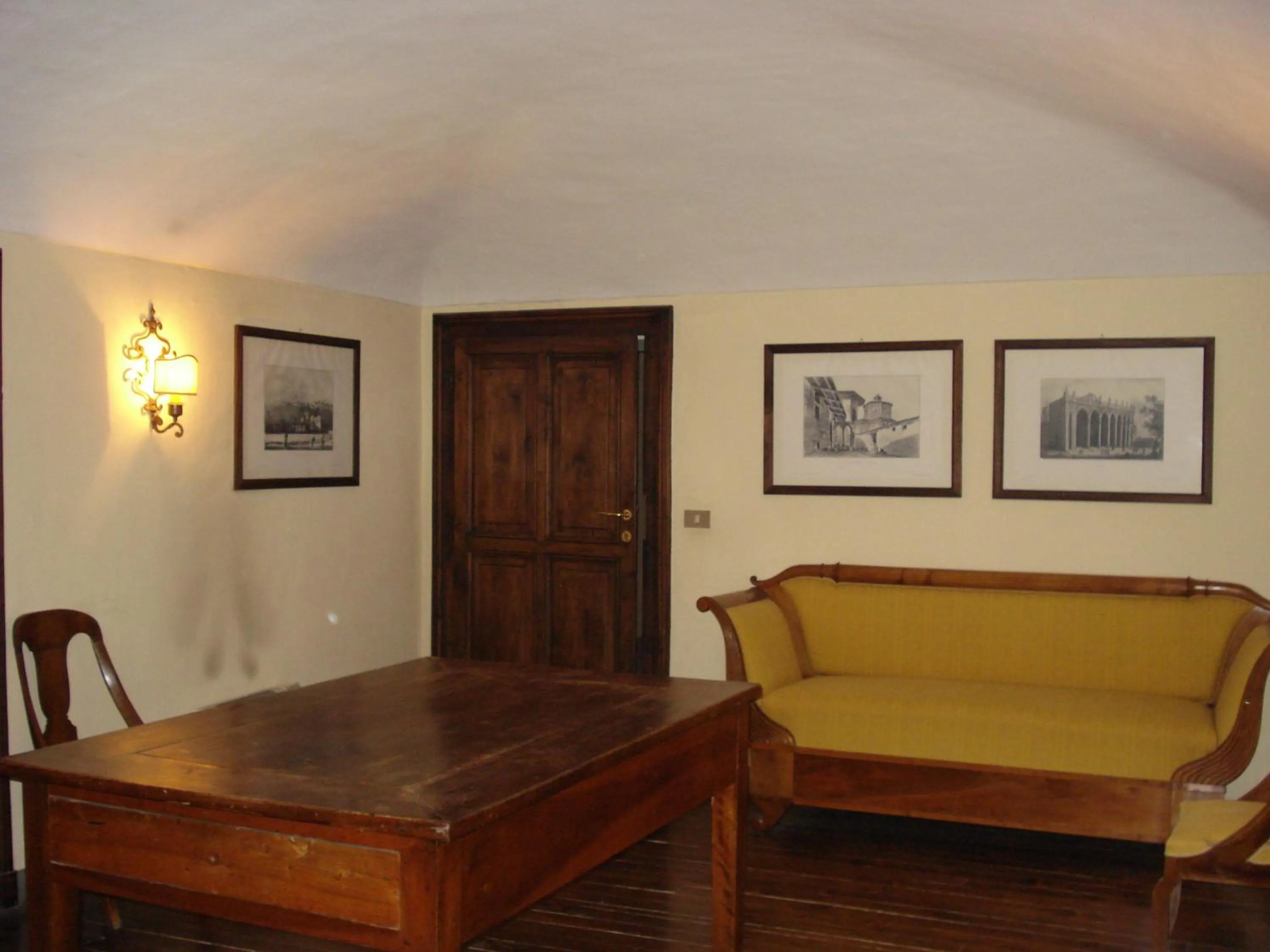 Seating area in Santuario di Oropa