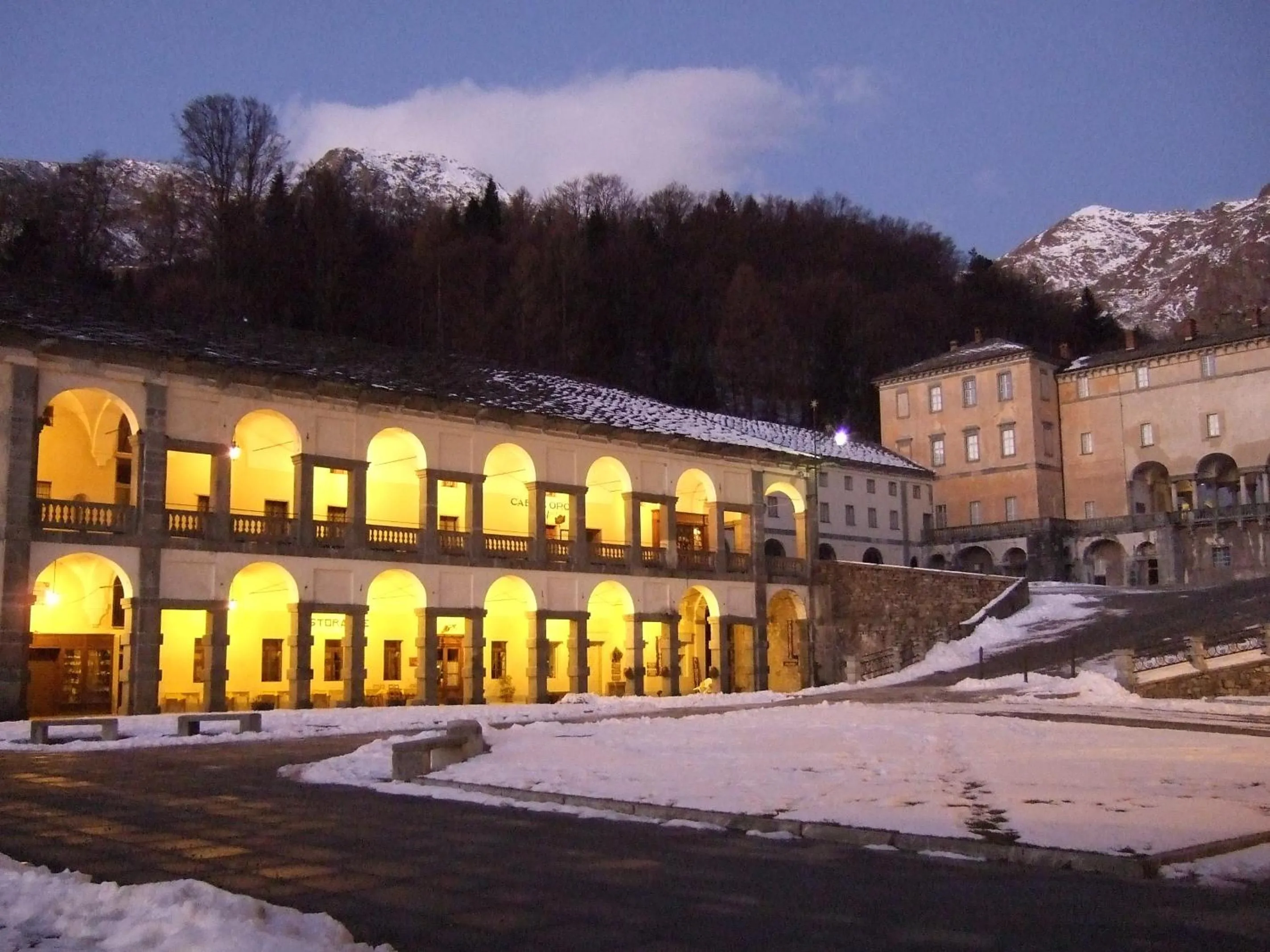 Property building in Santuario di Oropa