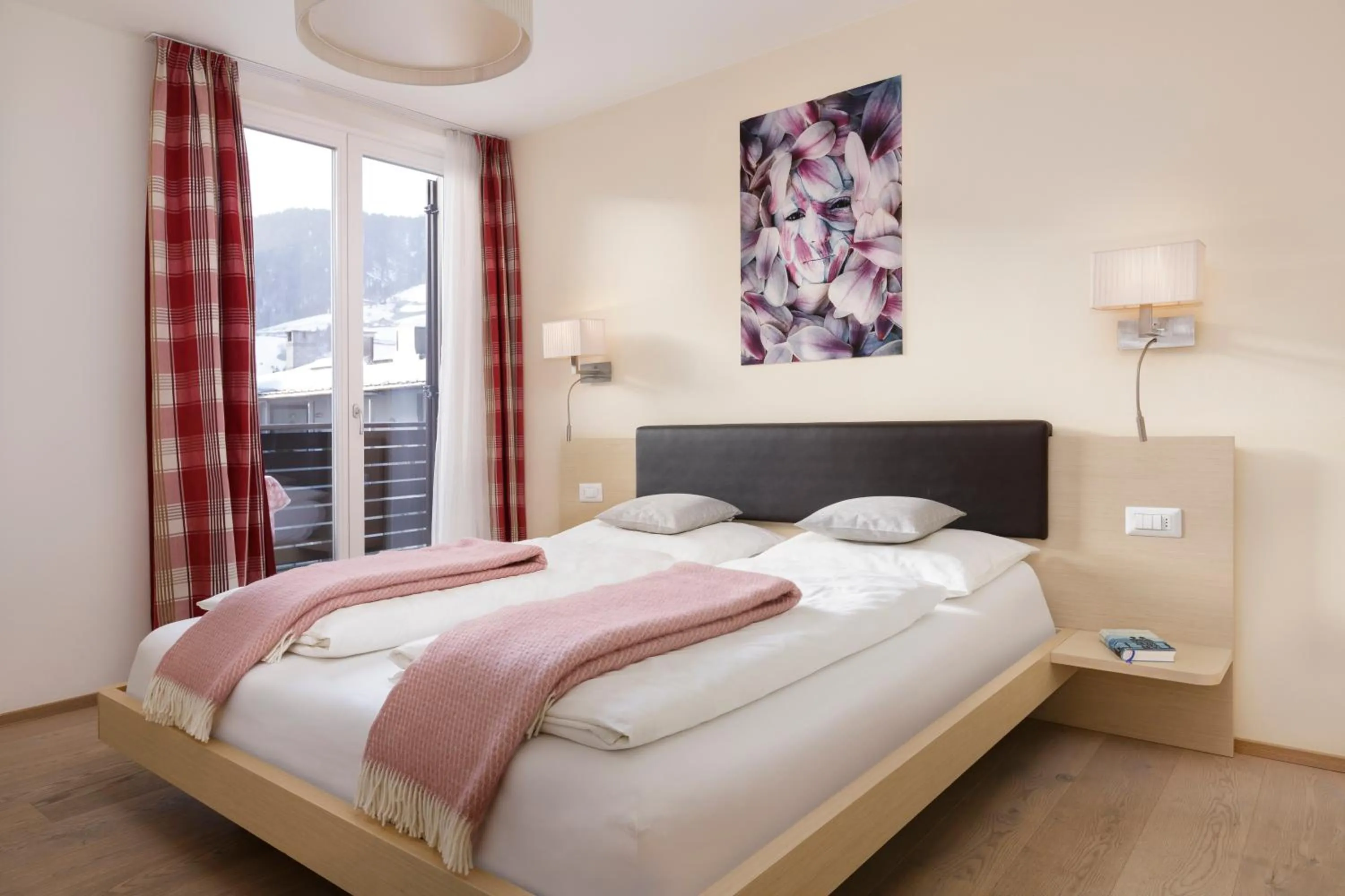 Balcony/Terrace, Bed in Residence Innichen - San Candido