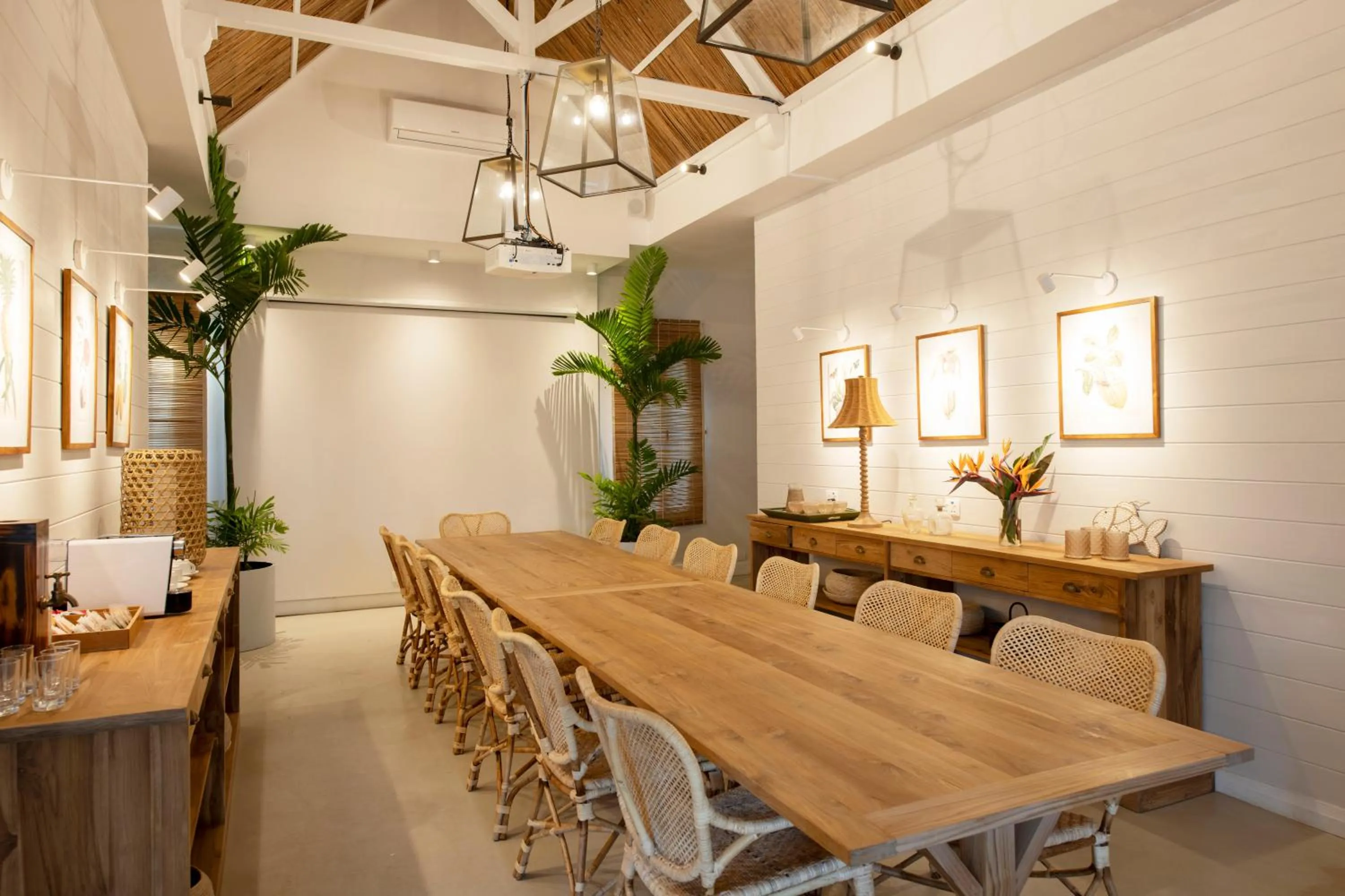 Business facilities in Veranda Grand Baie Hotel & Spa