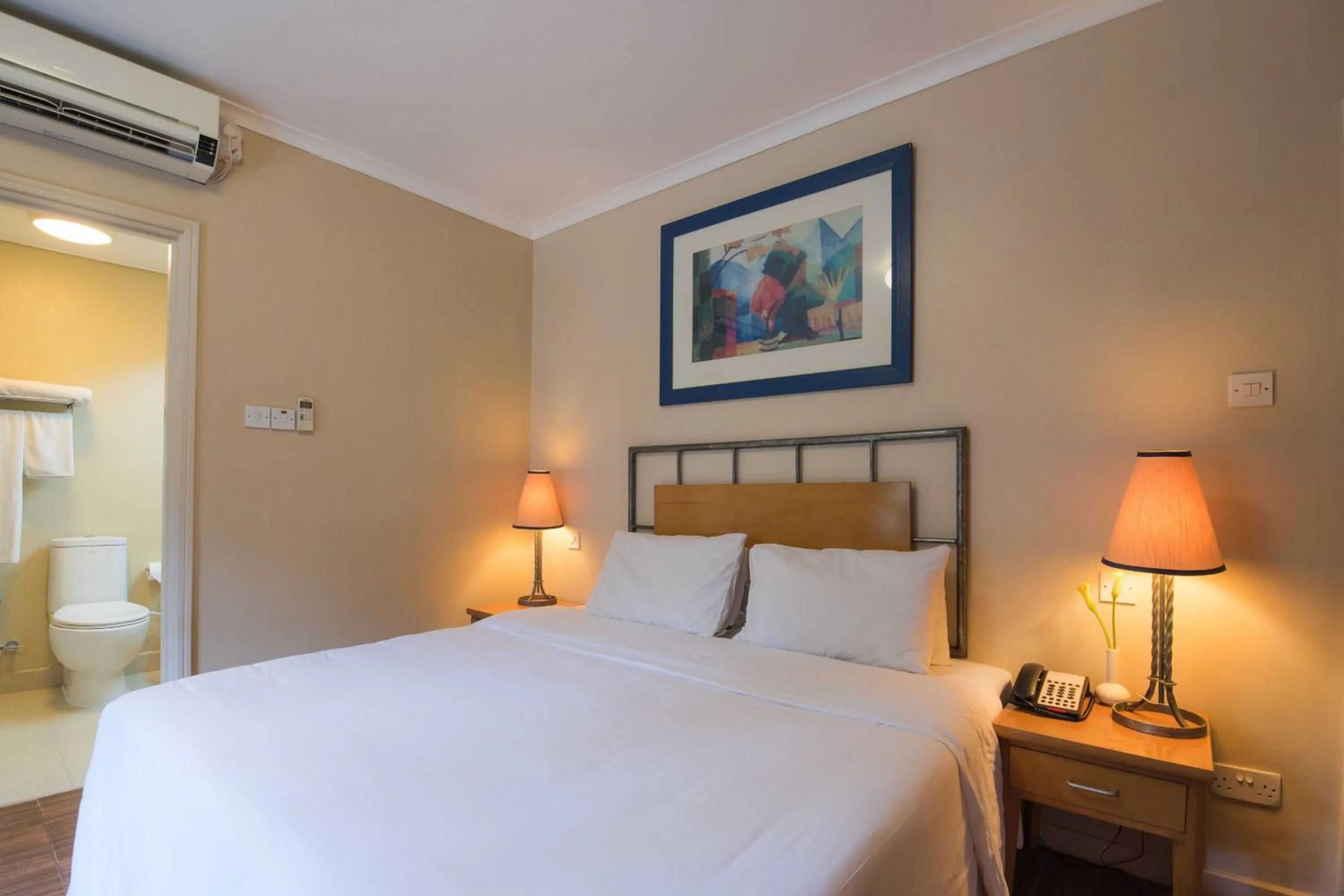 Bedroom, Bed in Protea Hotel by Marriott Dar es Salaam Oyster Bay