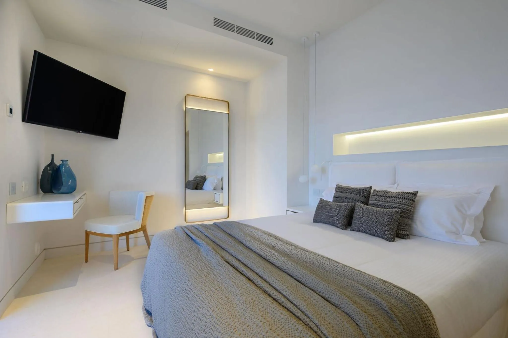 Bedroom, Bed in The Island Concept Luxury Boutique Hotel Heated Pool