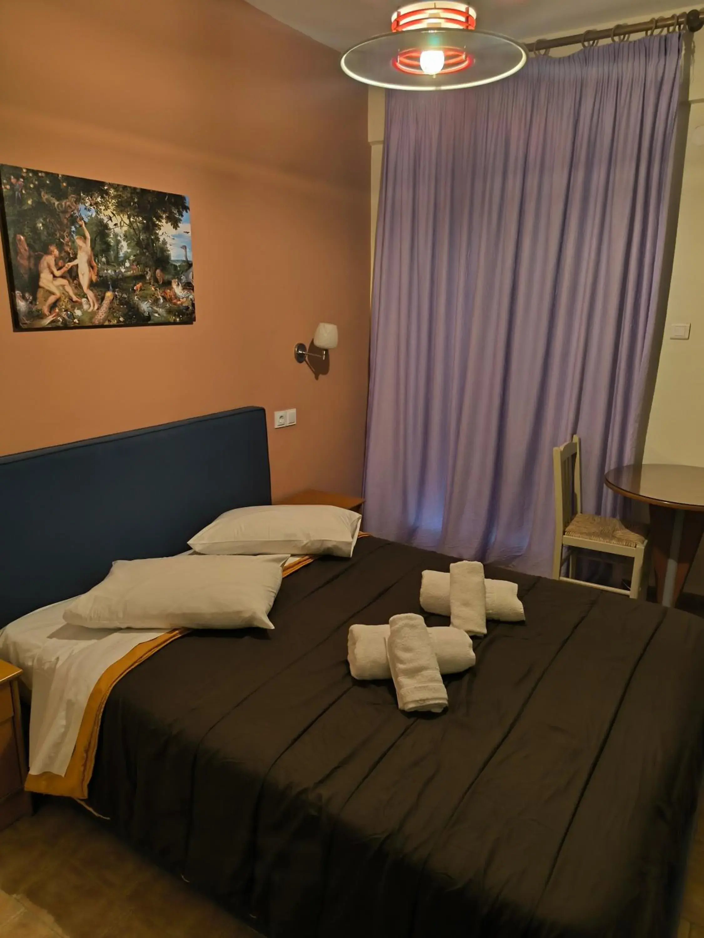 Triple Room with Garden View in Hotel Almira Triple Room with Garden View in Hotel Almira