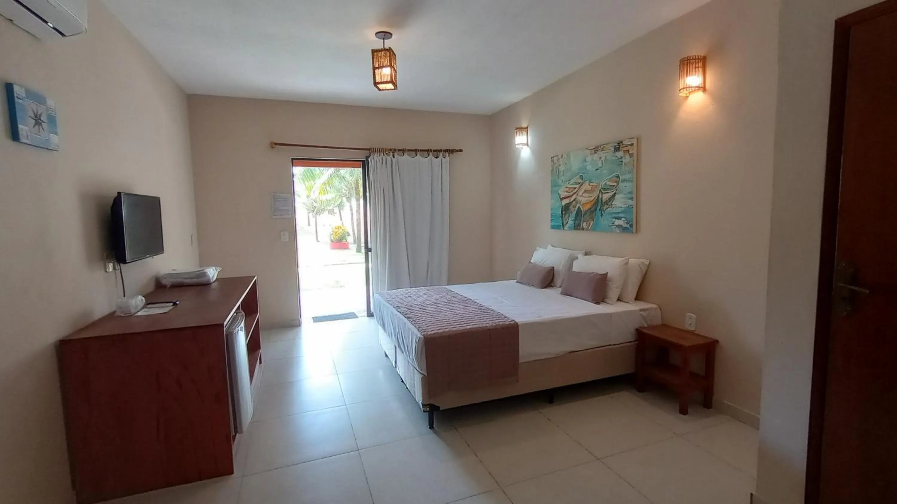 Bed in Hotel Coco Beach