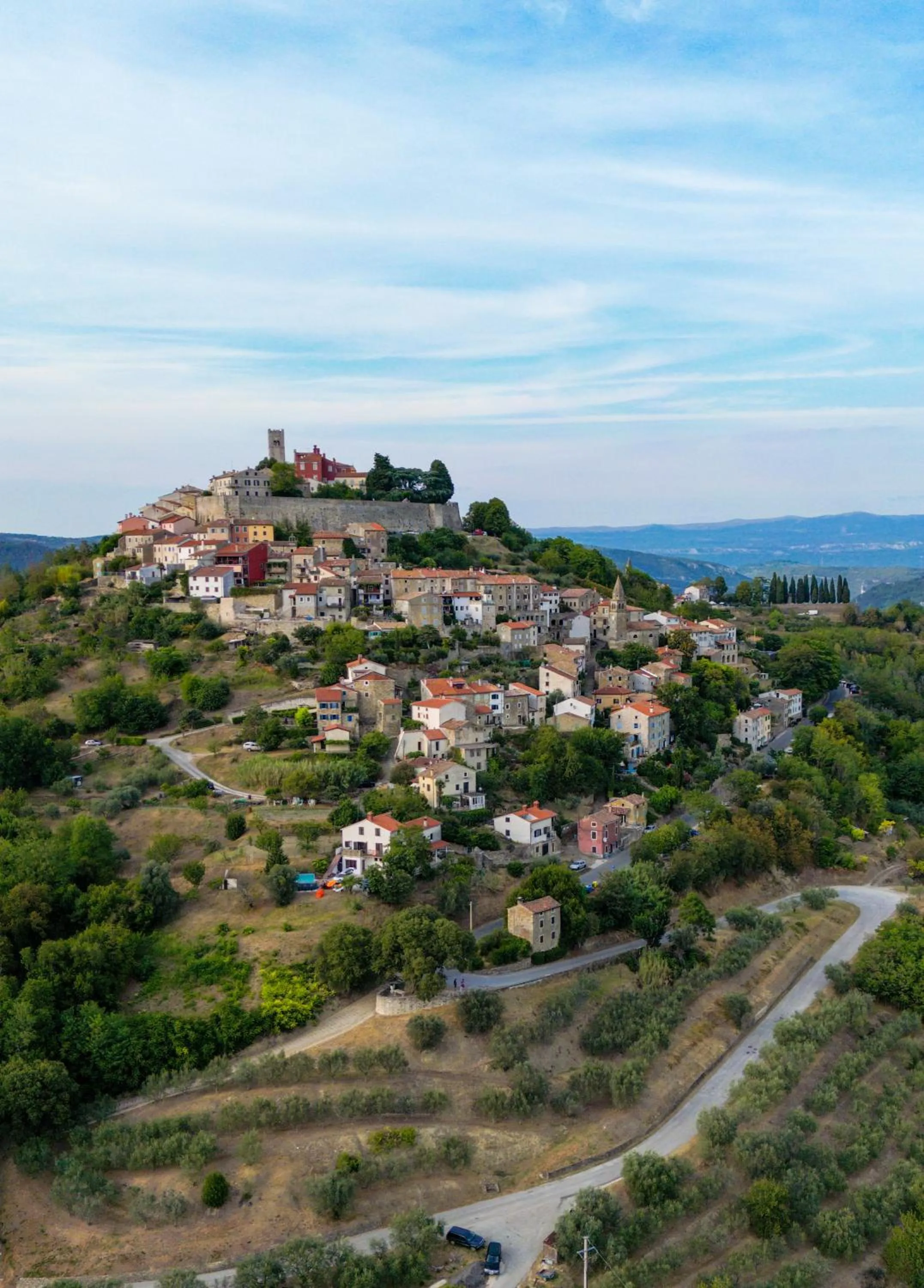 Natural landscape in Winery & Design hotel ROXANICH