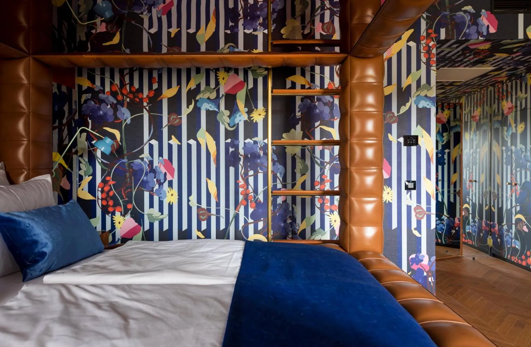 Bed in Winery & Design hotel ROXANICH