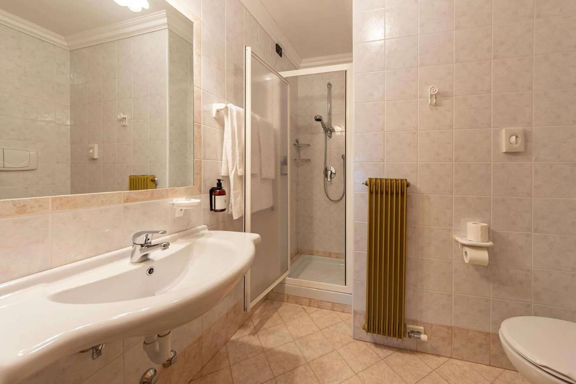 Bathroom in Hotel Valsorda