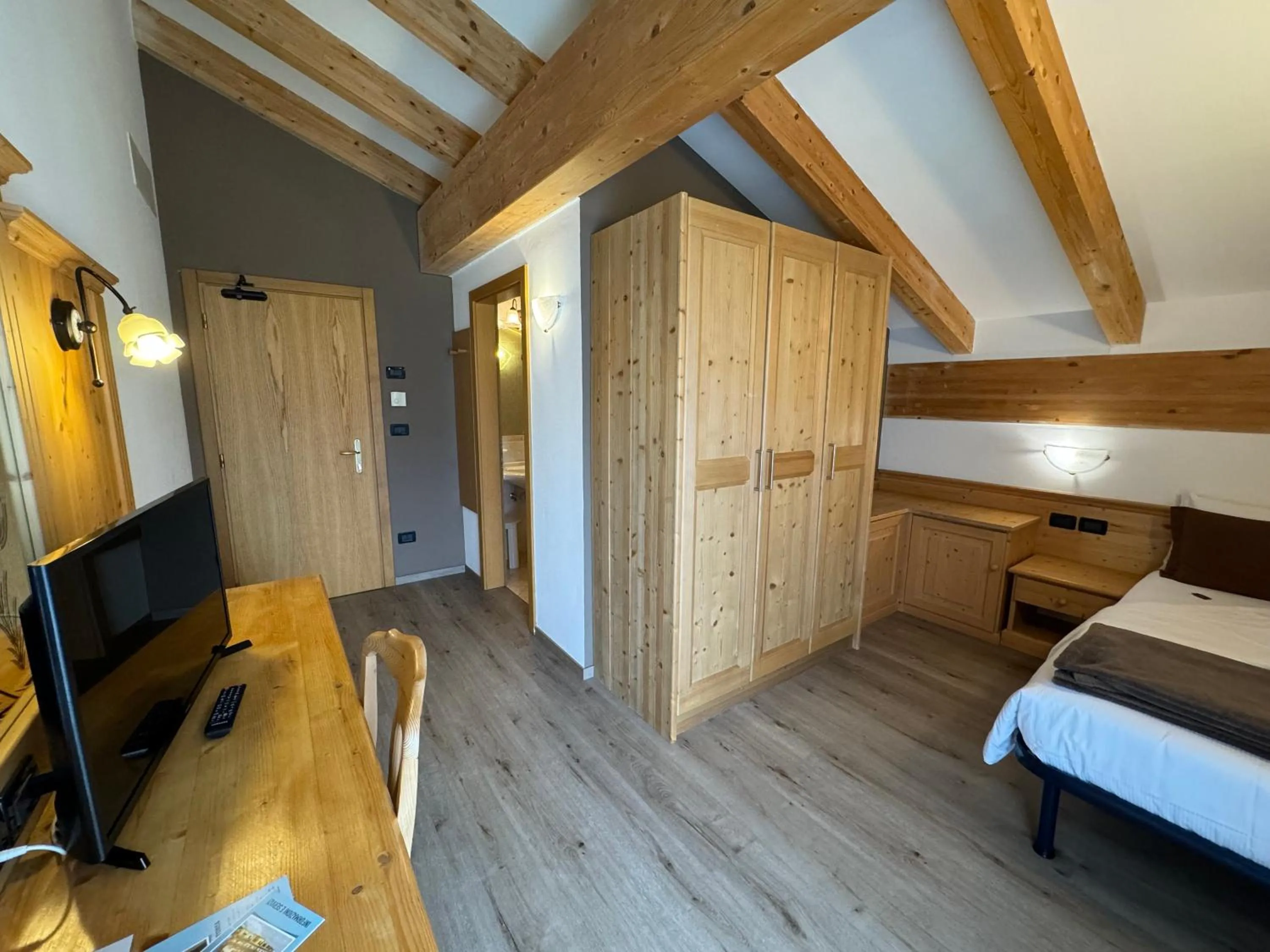 Bedroom, Bed in Hotel Valsorda