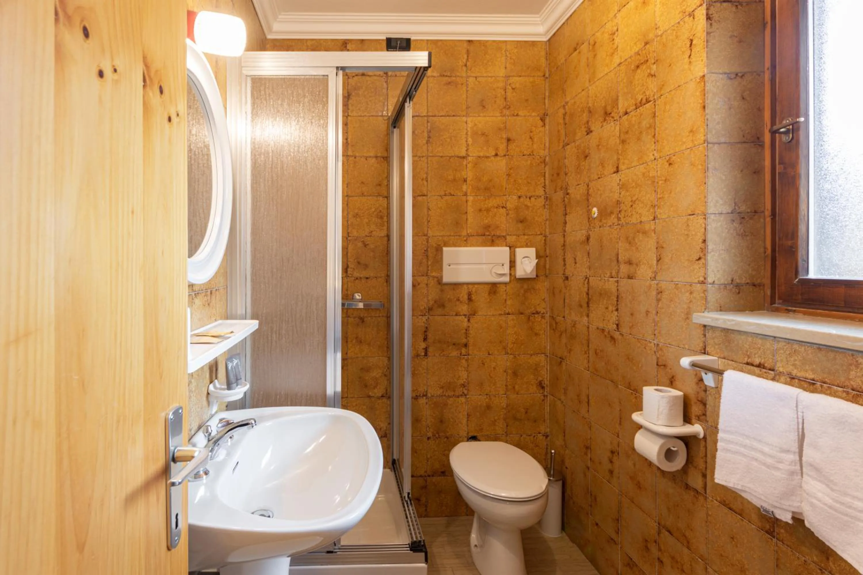 Bathroom in Hotel Valsorda