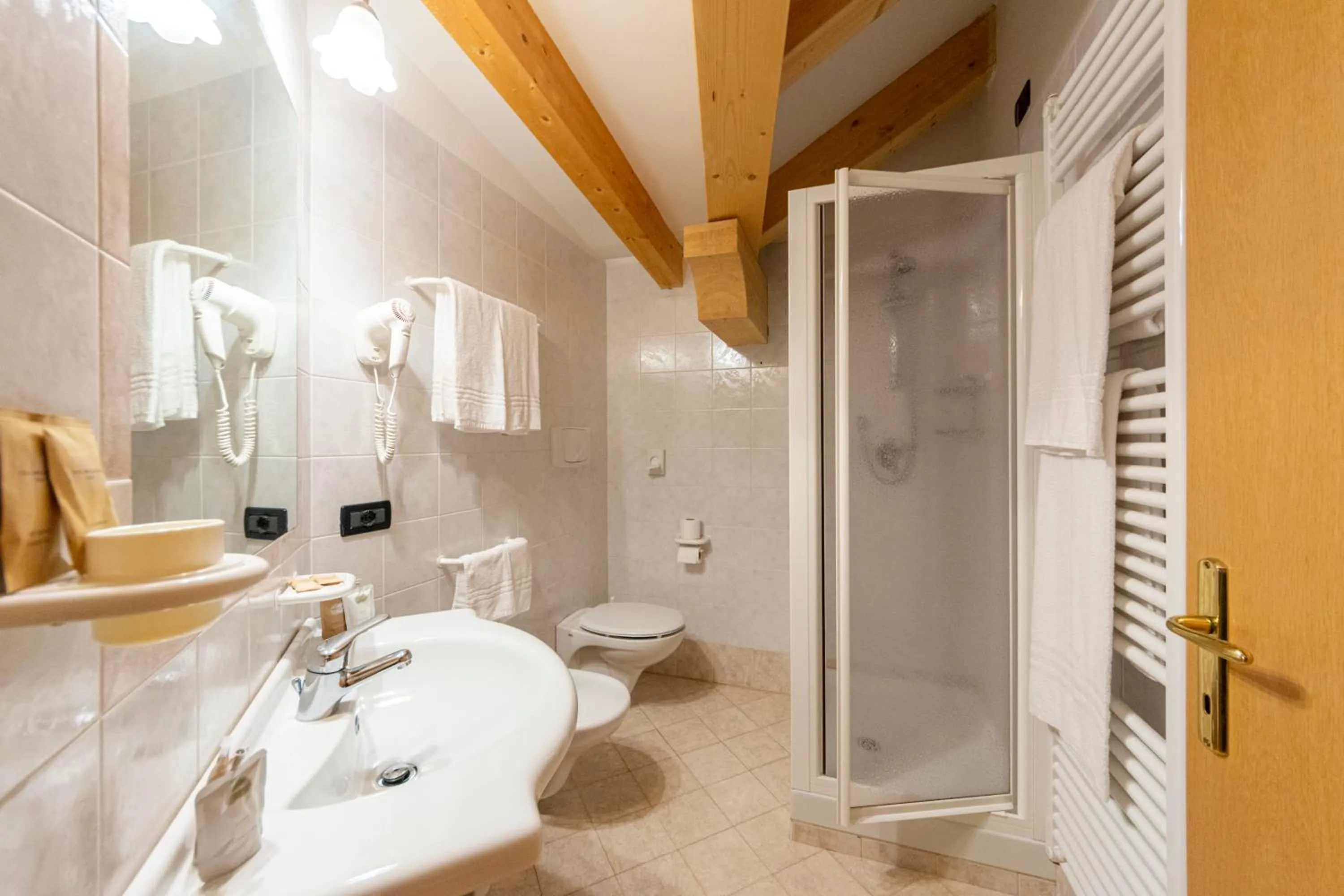 Bathroom in Hotel Valsorda