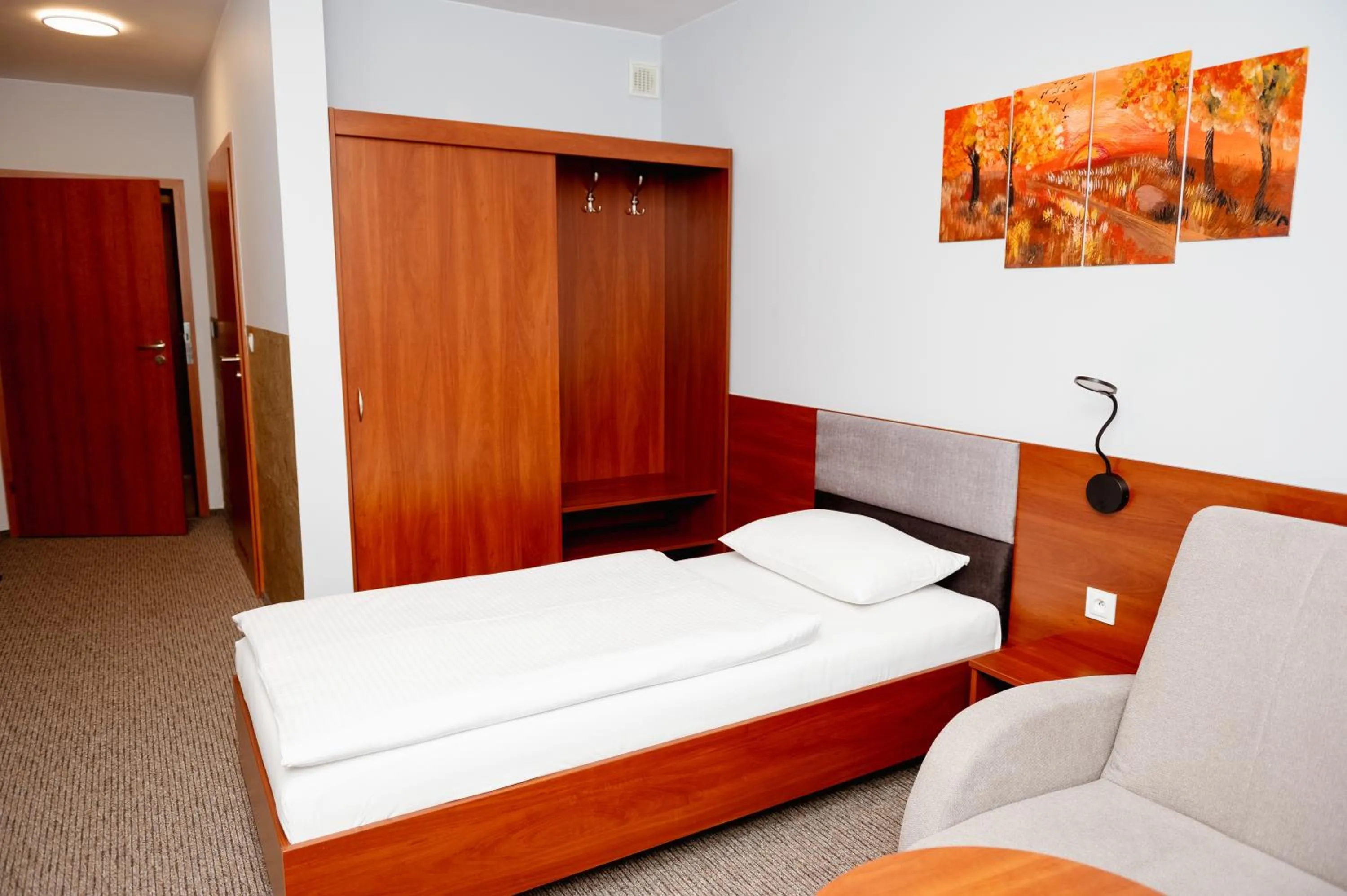 Bedroom, Bed in Hotel Podróżnik