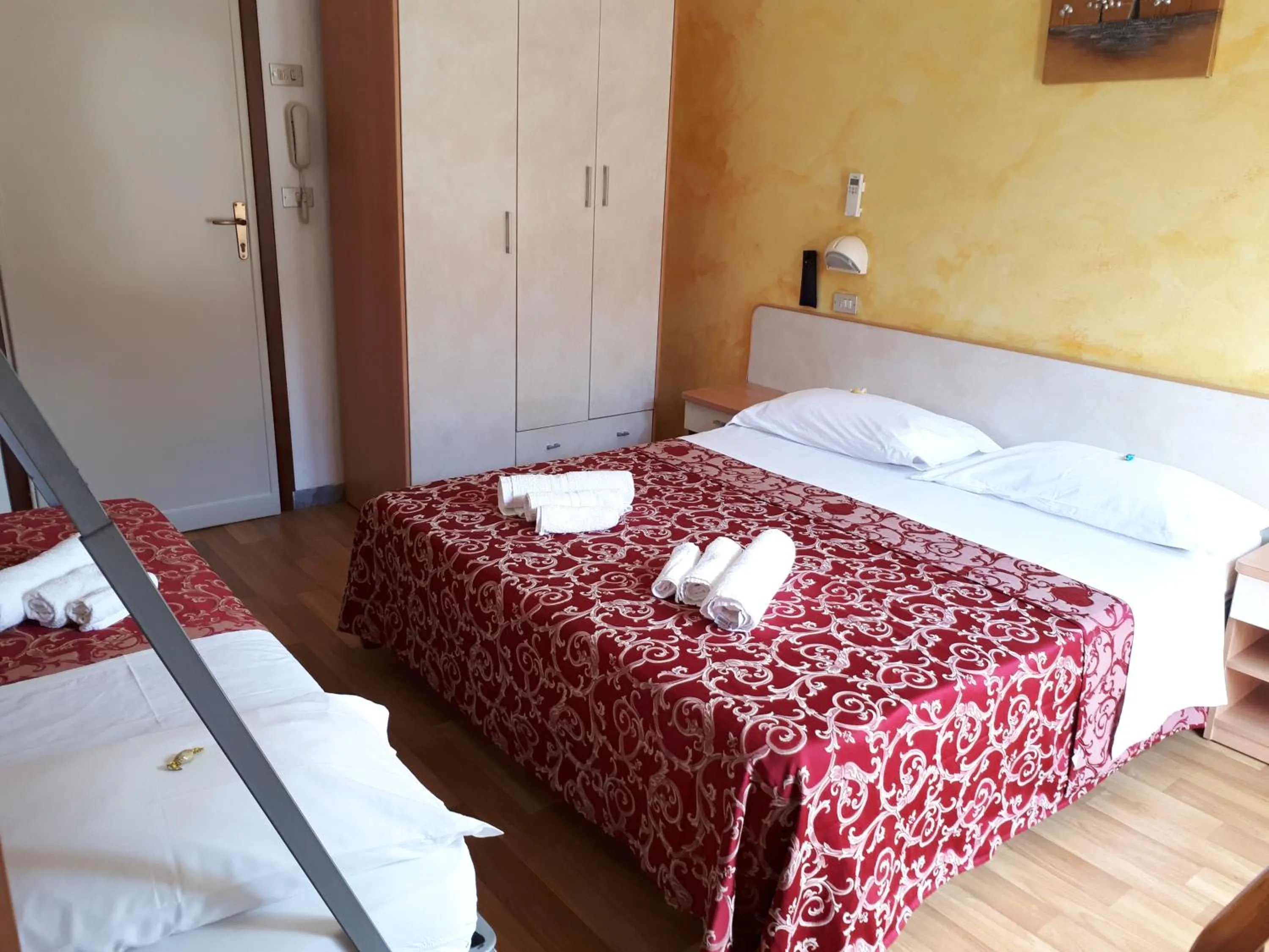 Bed in Hotel Ottavia