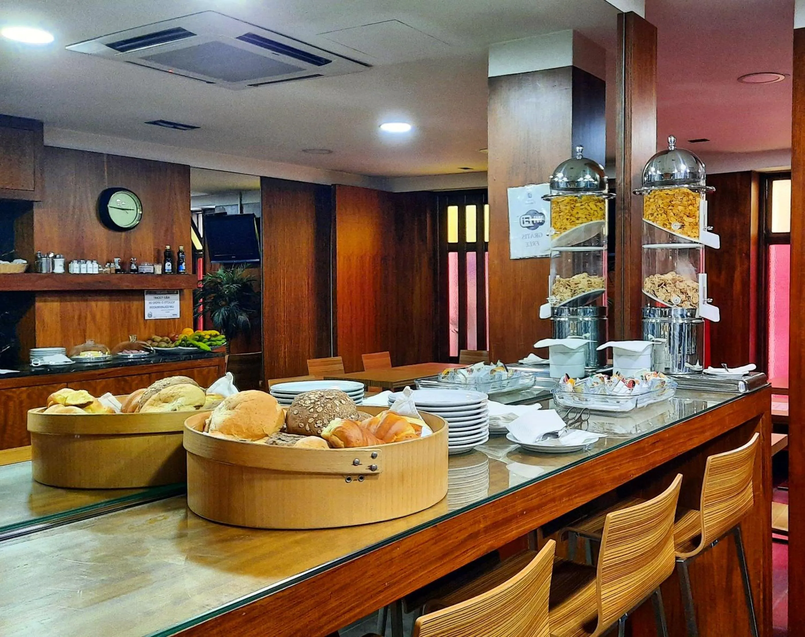 Food in Hotel Catedral