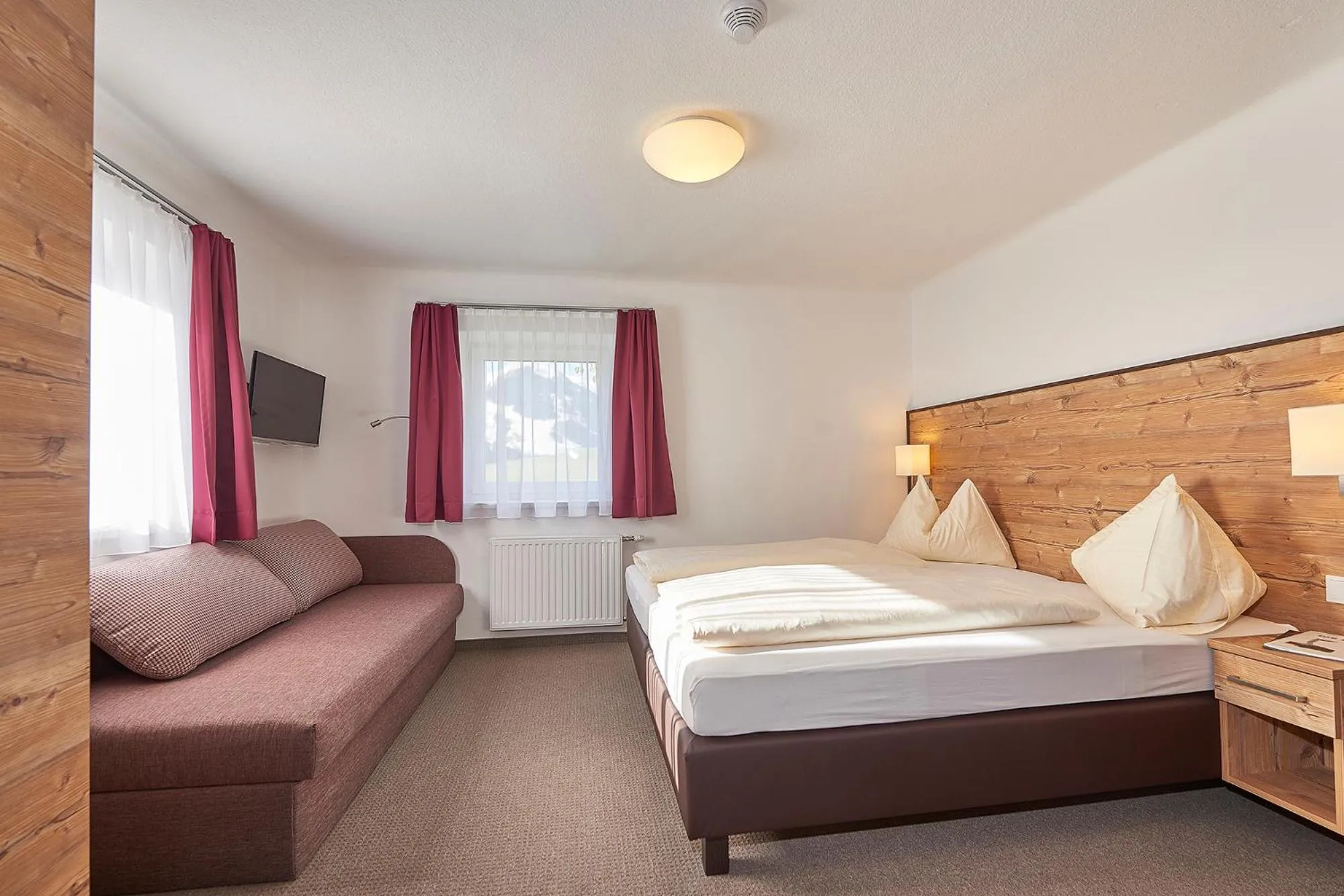 Bedroom, Bed in Pension Gabi