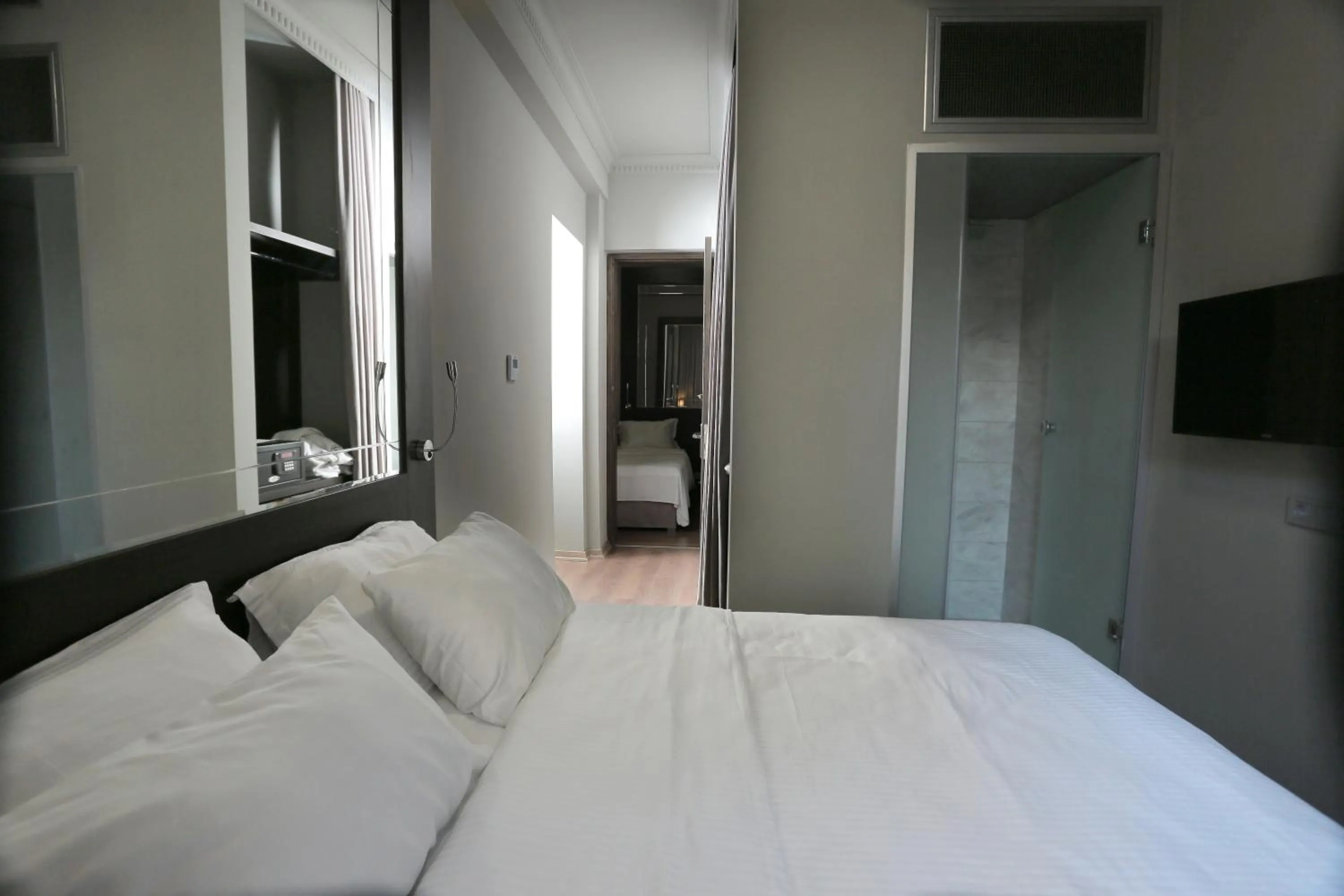 Other, Bed in Ferman Pera Hotel