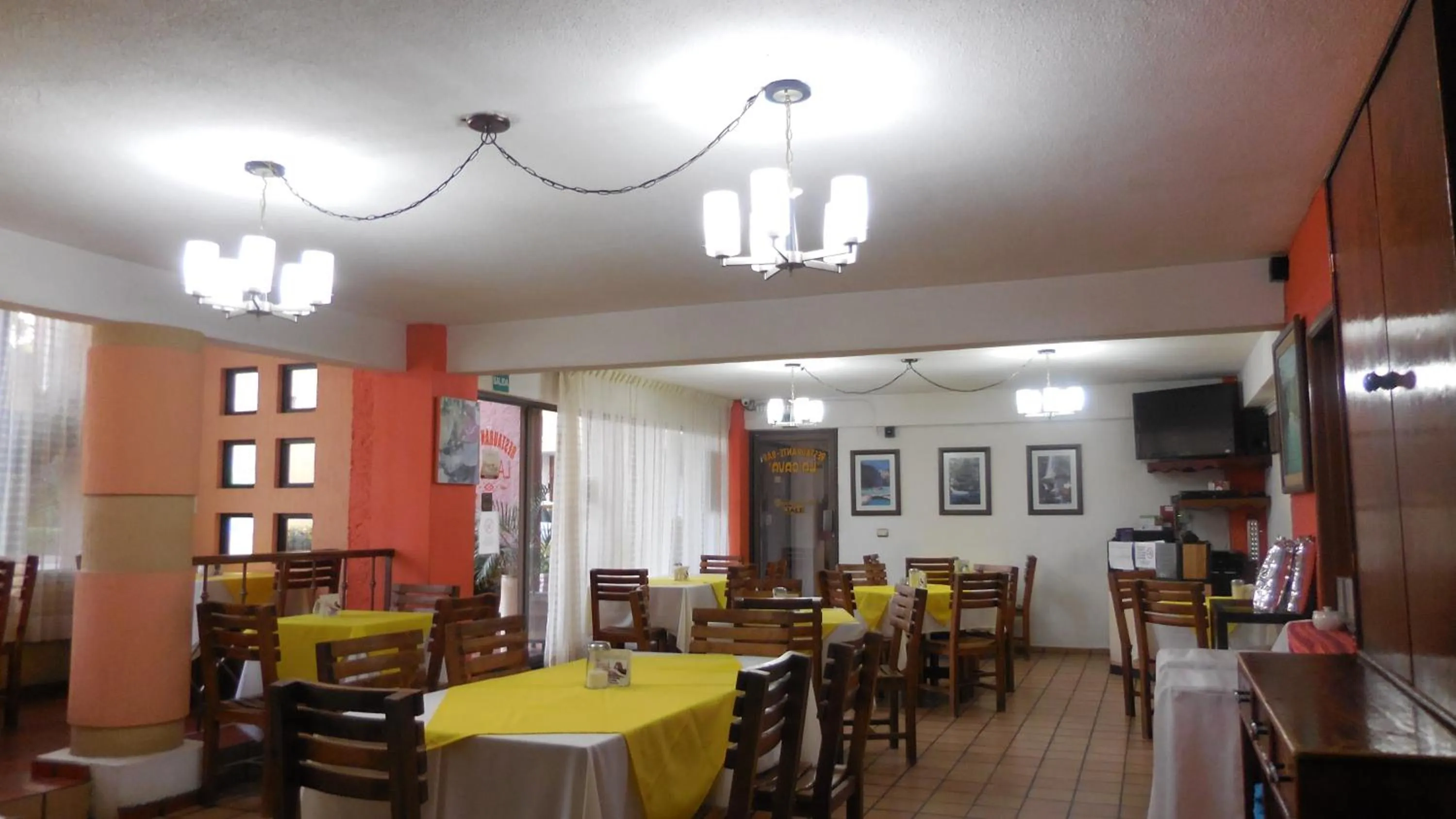 Food and drinks in Quinta Mar