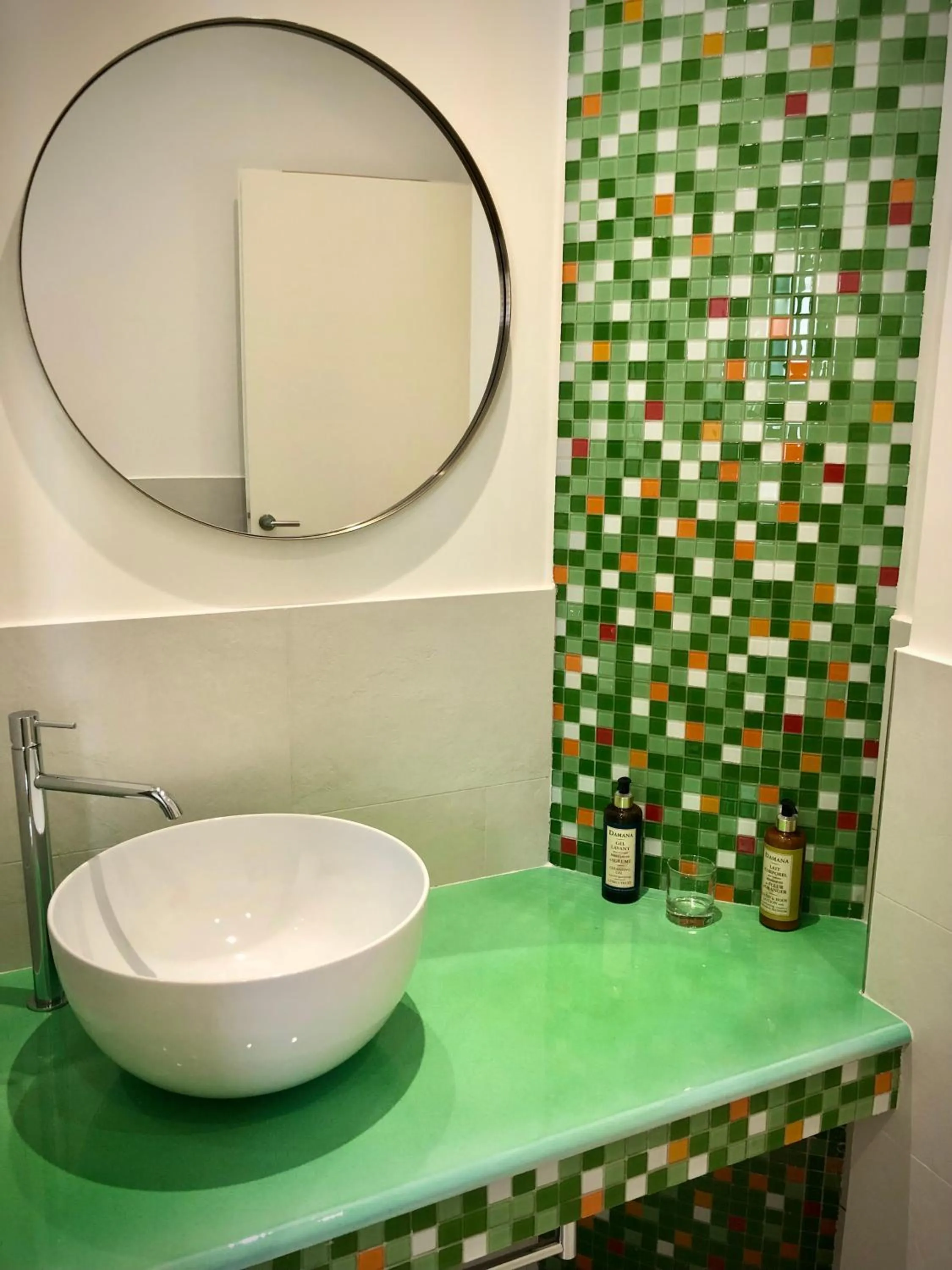 Bathroom in COCCIU D’AMURI