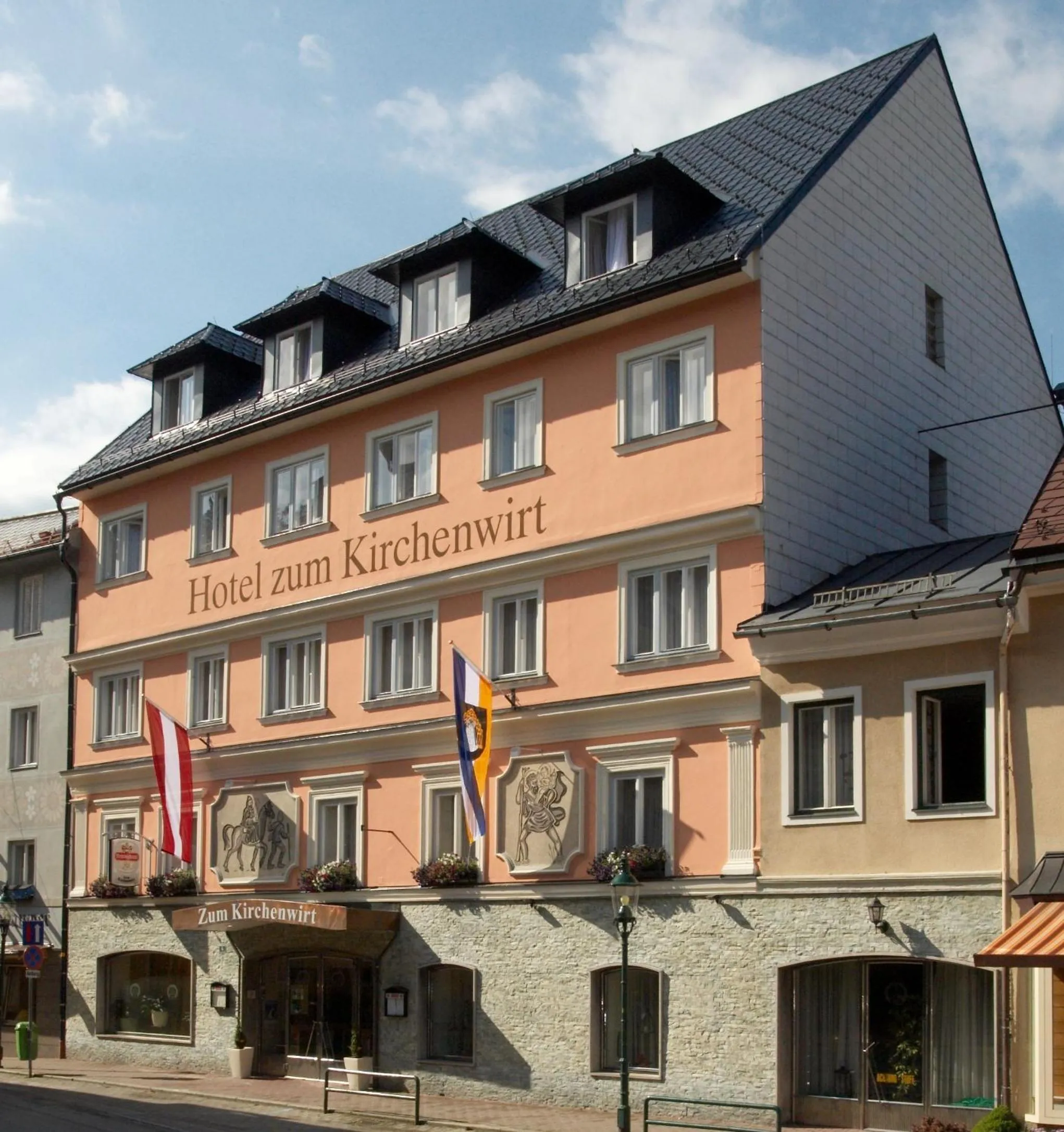 Facade/entrance in Hotel zum Kirchenwirt Mariazell