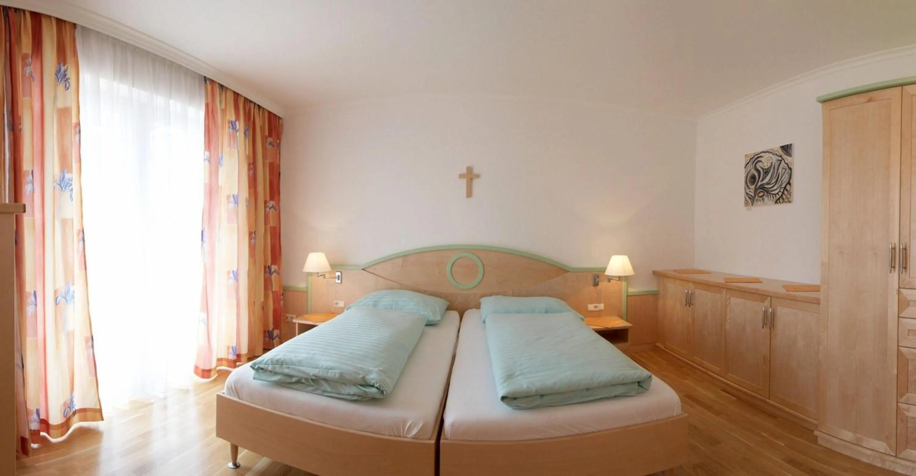 Bed in Hotel zum Kirchenwirt Mariazell