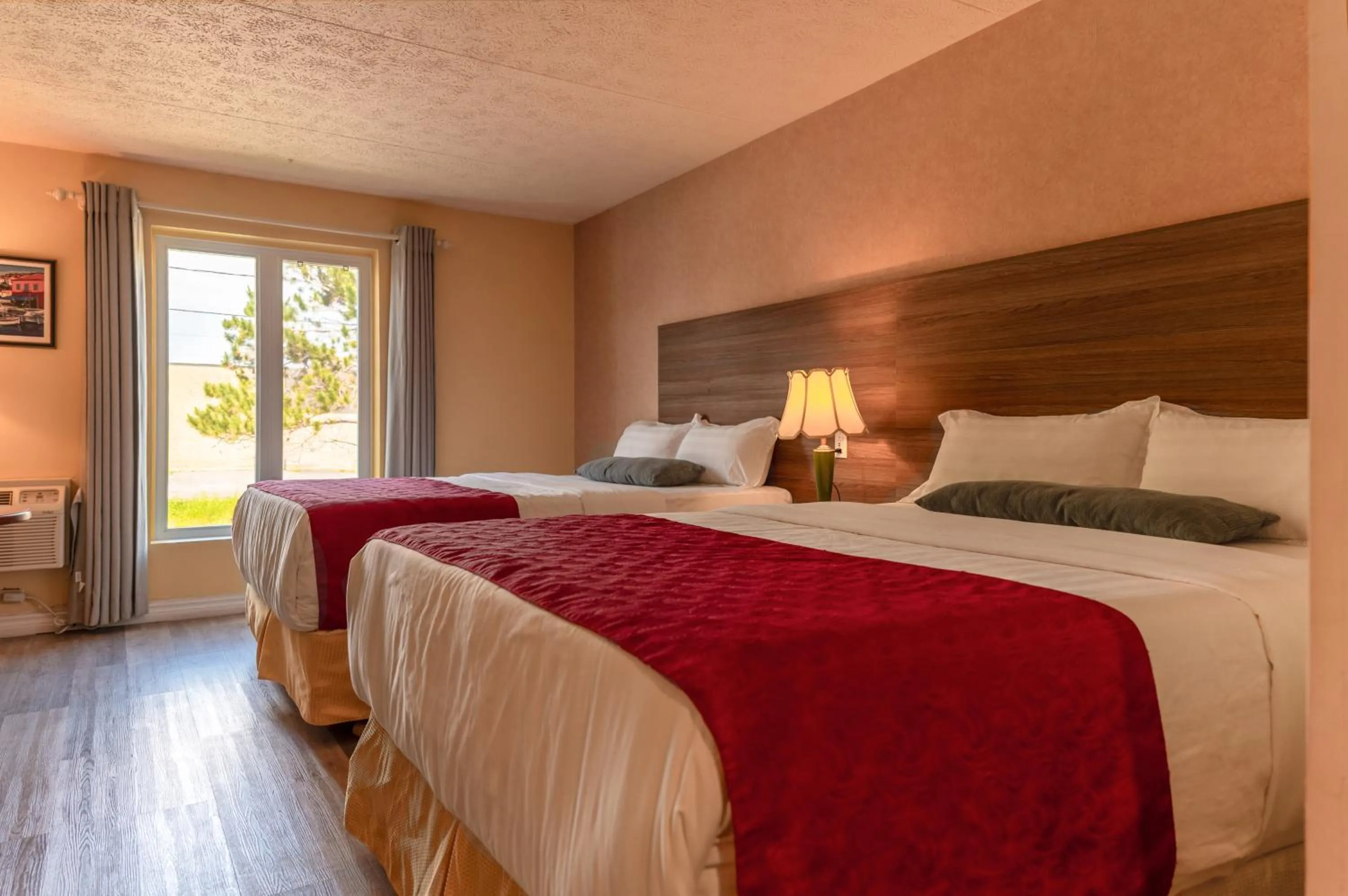 Bed in Hotel Cowansville