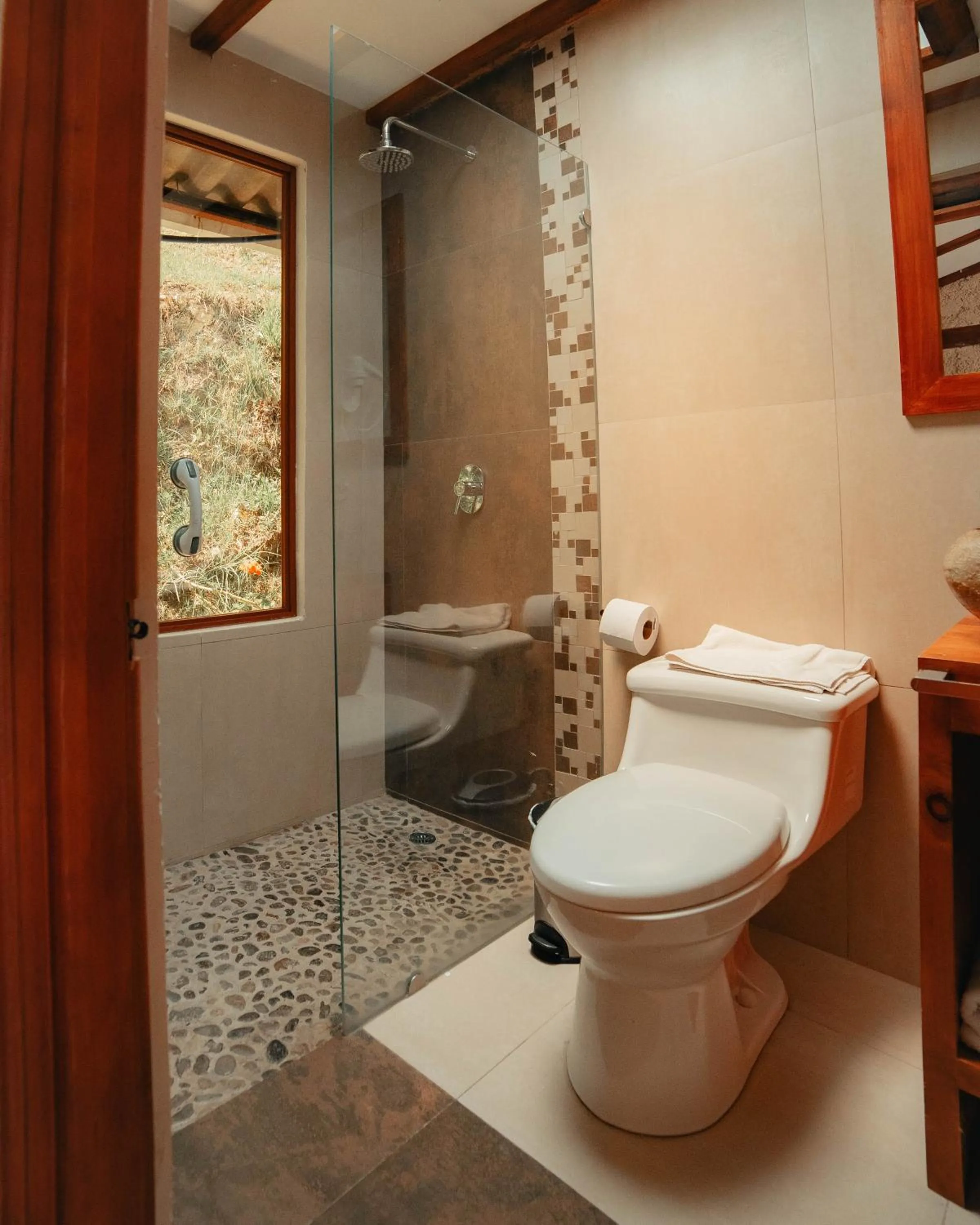 Killary Lodge & Glamping