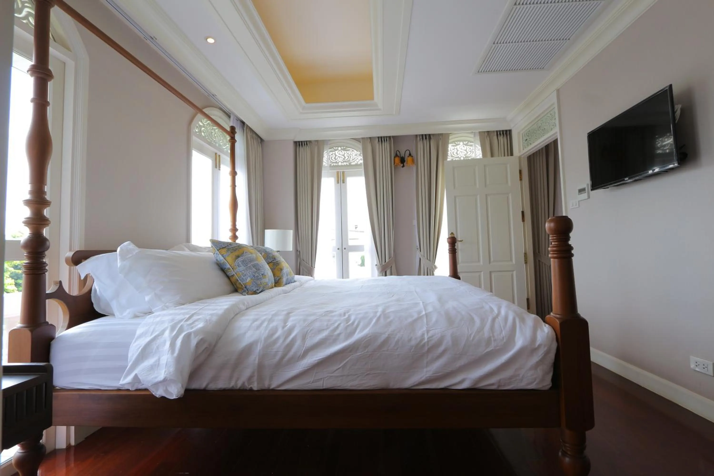 Bedroom, Bed in Hiranyakul House Riverside