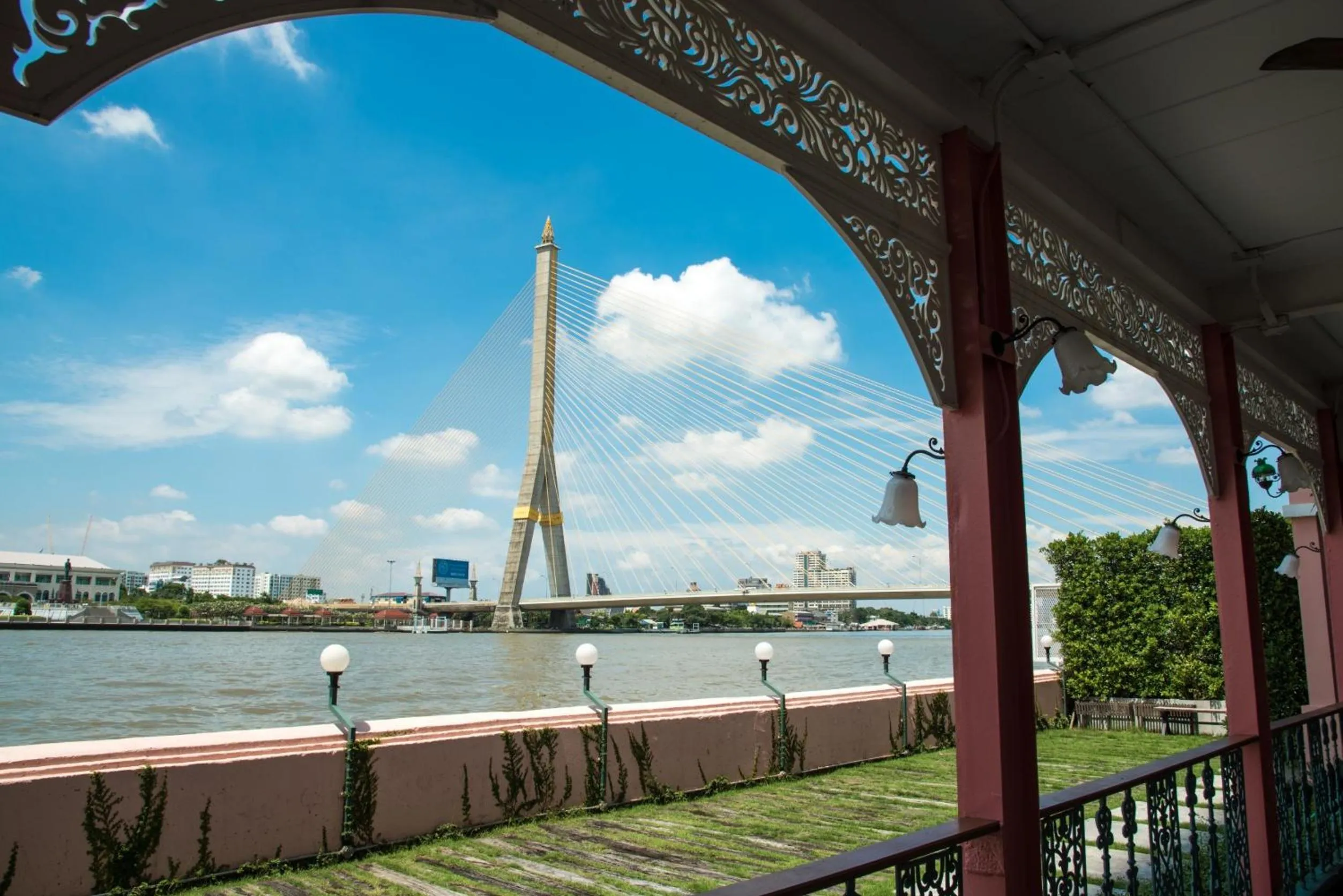 Nearby landmark in Hiranyakul House Riverside