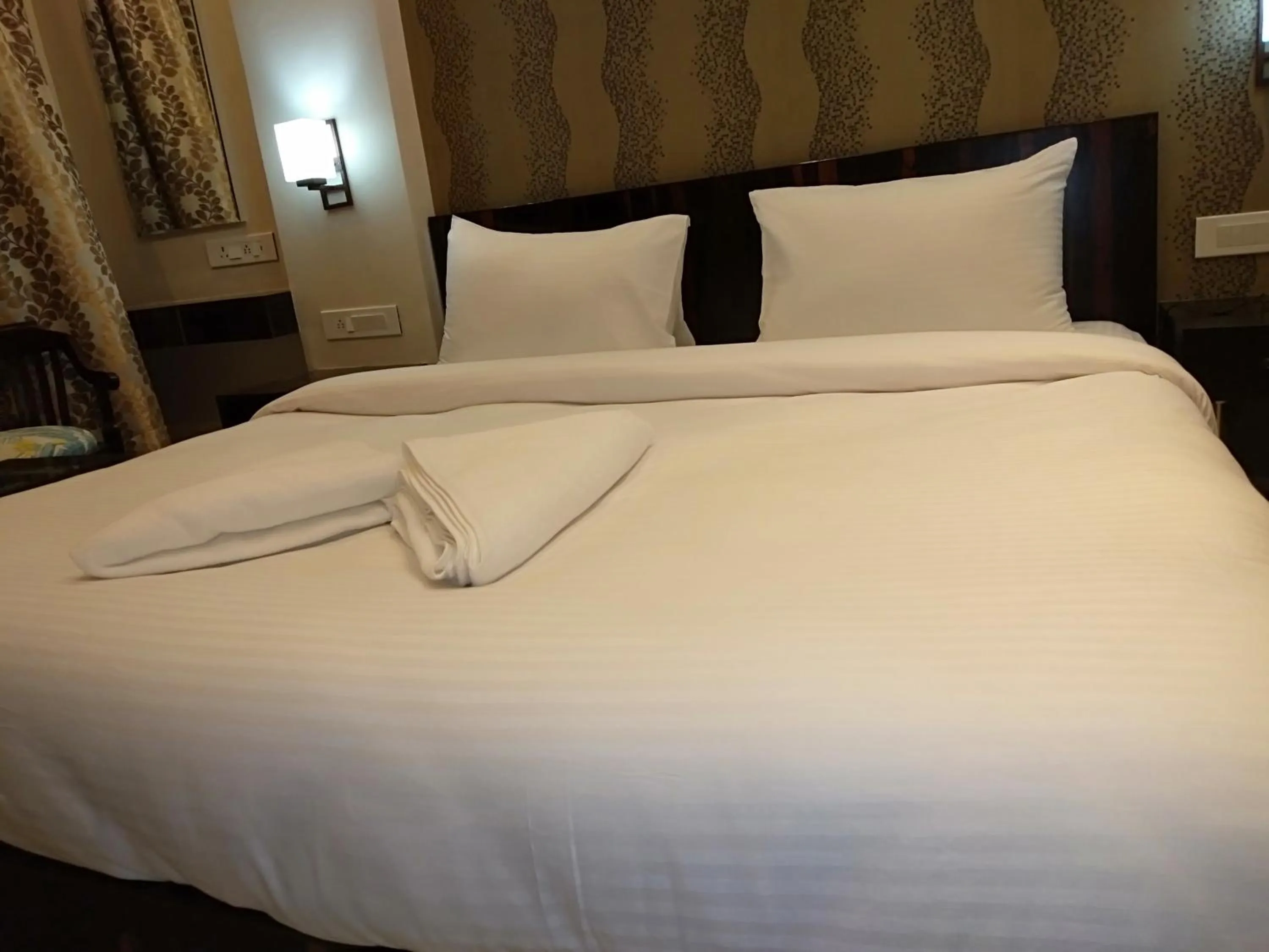 Bedroom, Bed in Hotel Varanasi Heritage