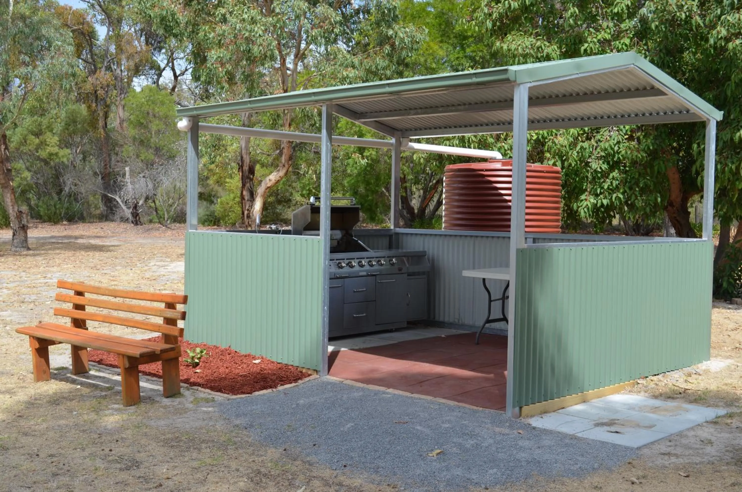 BBQ facilities in Mountain View Motor Inn & Holiday Lodges